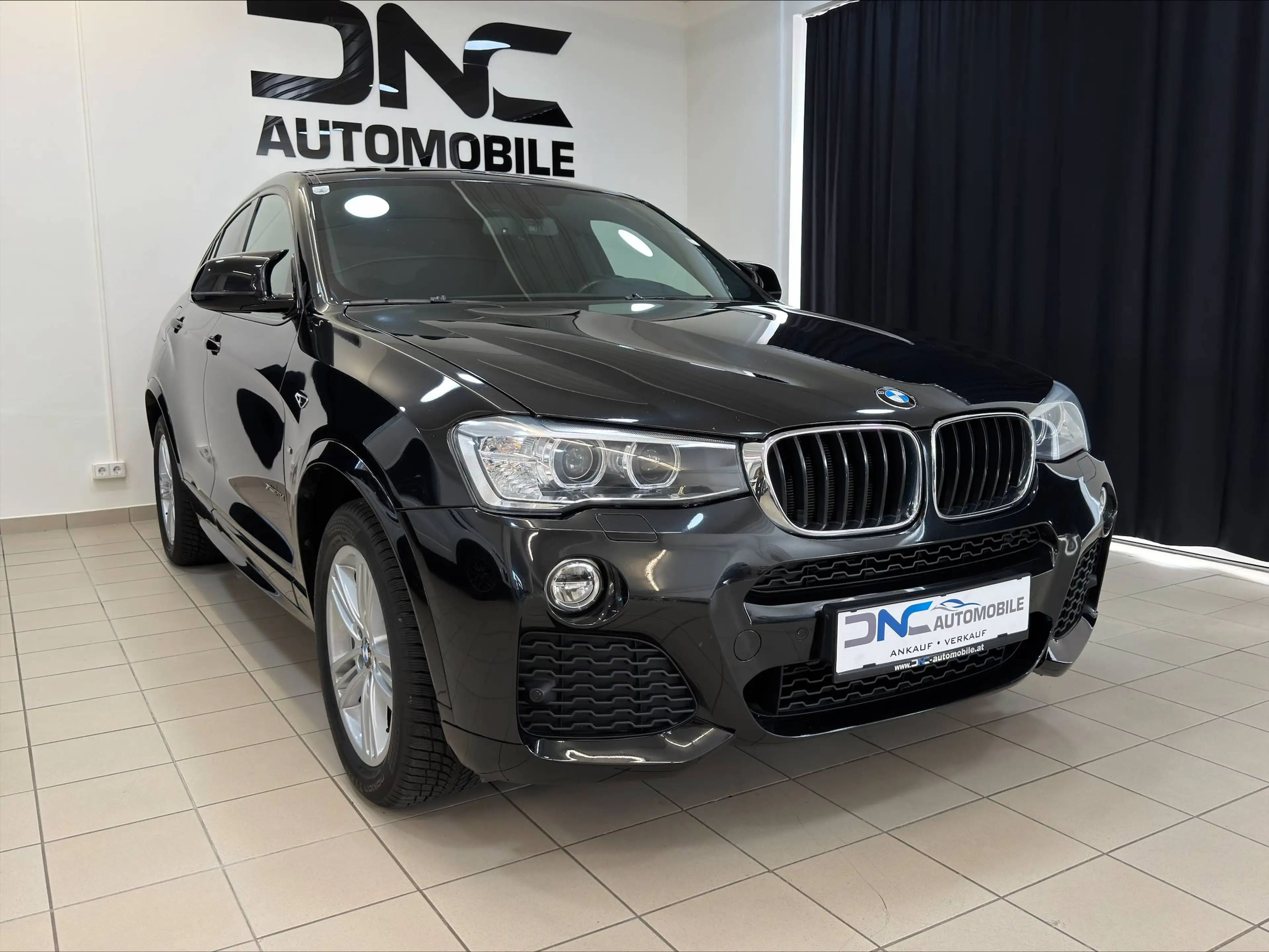 BMW X4 xDrive 20d Aut. M-Paket*AHK*SHZ* — photo 2