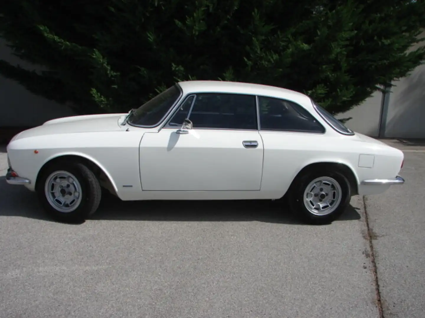 Alfa Romeo Sonstige GT Junior 1300 Weiß - 2