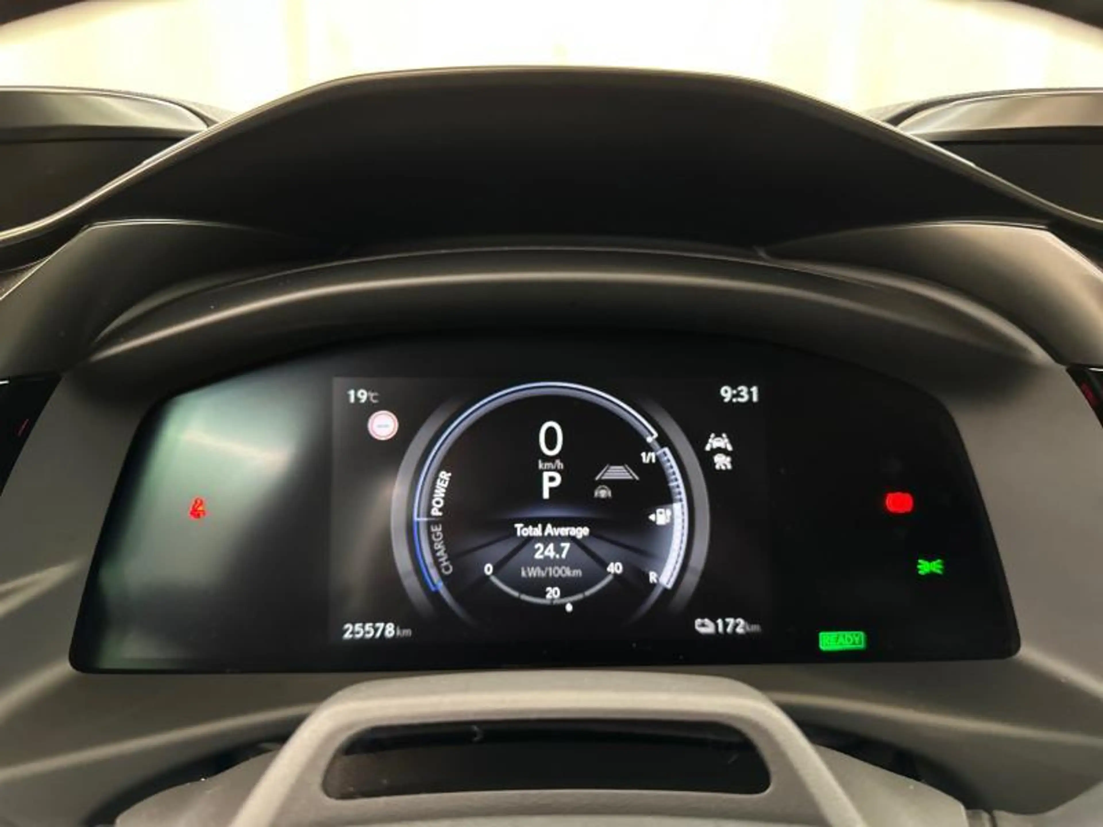 Lexus RZ Privilege | WLTP 395km | pano roof | mark levinson — photo 12