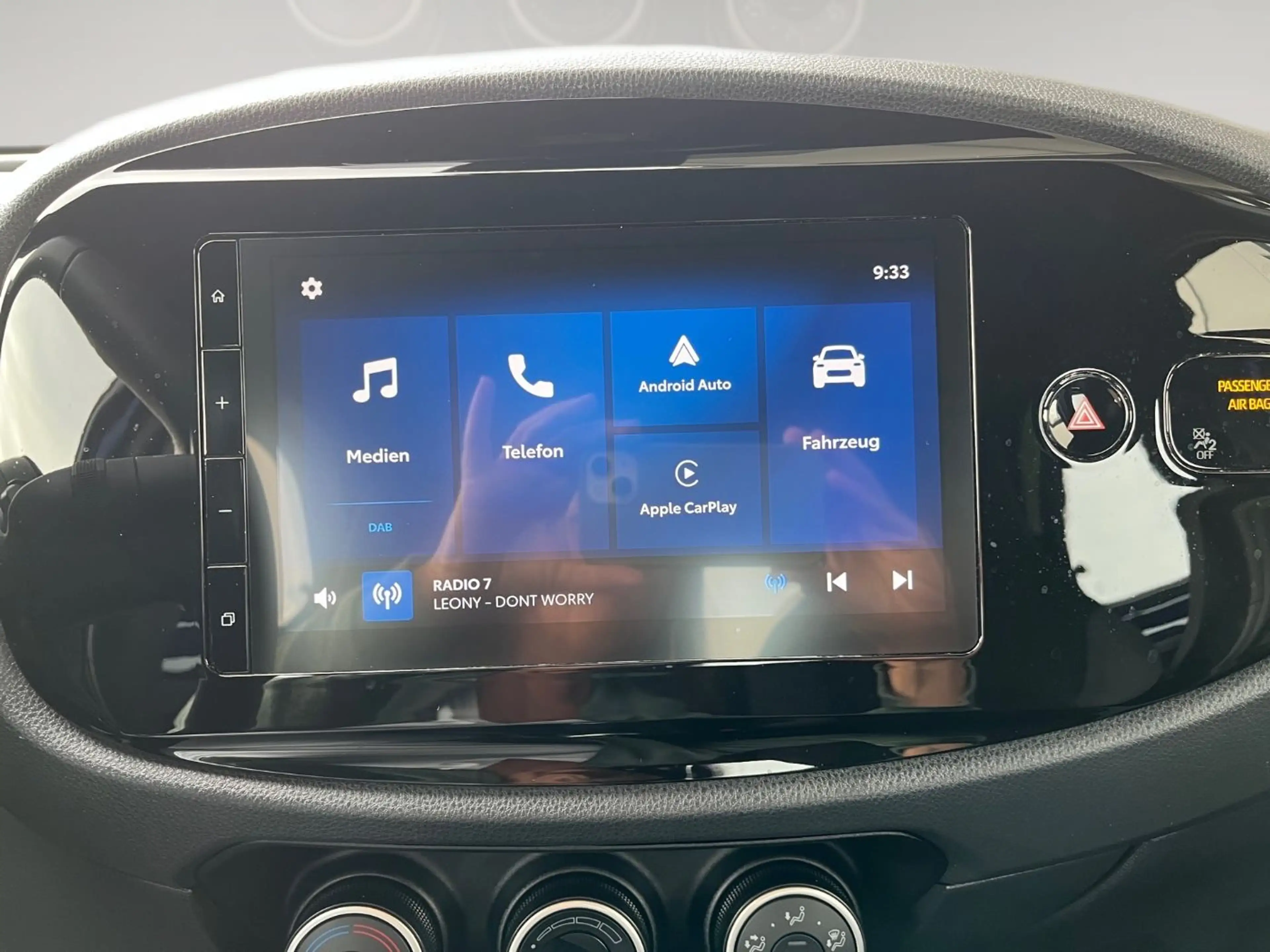 Toyota Aygo X 1.0 l Play 5 M/T — photo 9