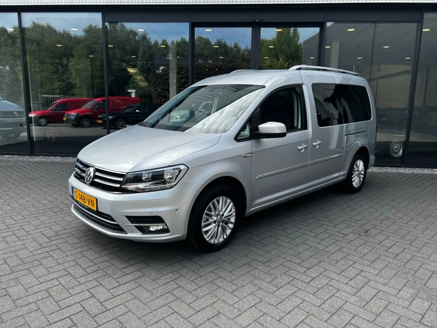 Volkswagen Caddy 2.0 TDI 150pk 7-Pers Highline,Standkachel,Adapt Cr Zilver - 1