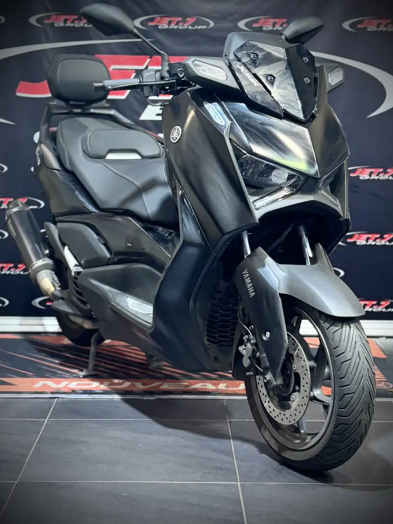 Yamaha X-Max 125 Noir - 1