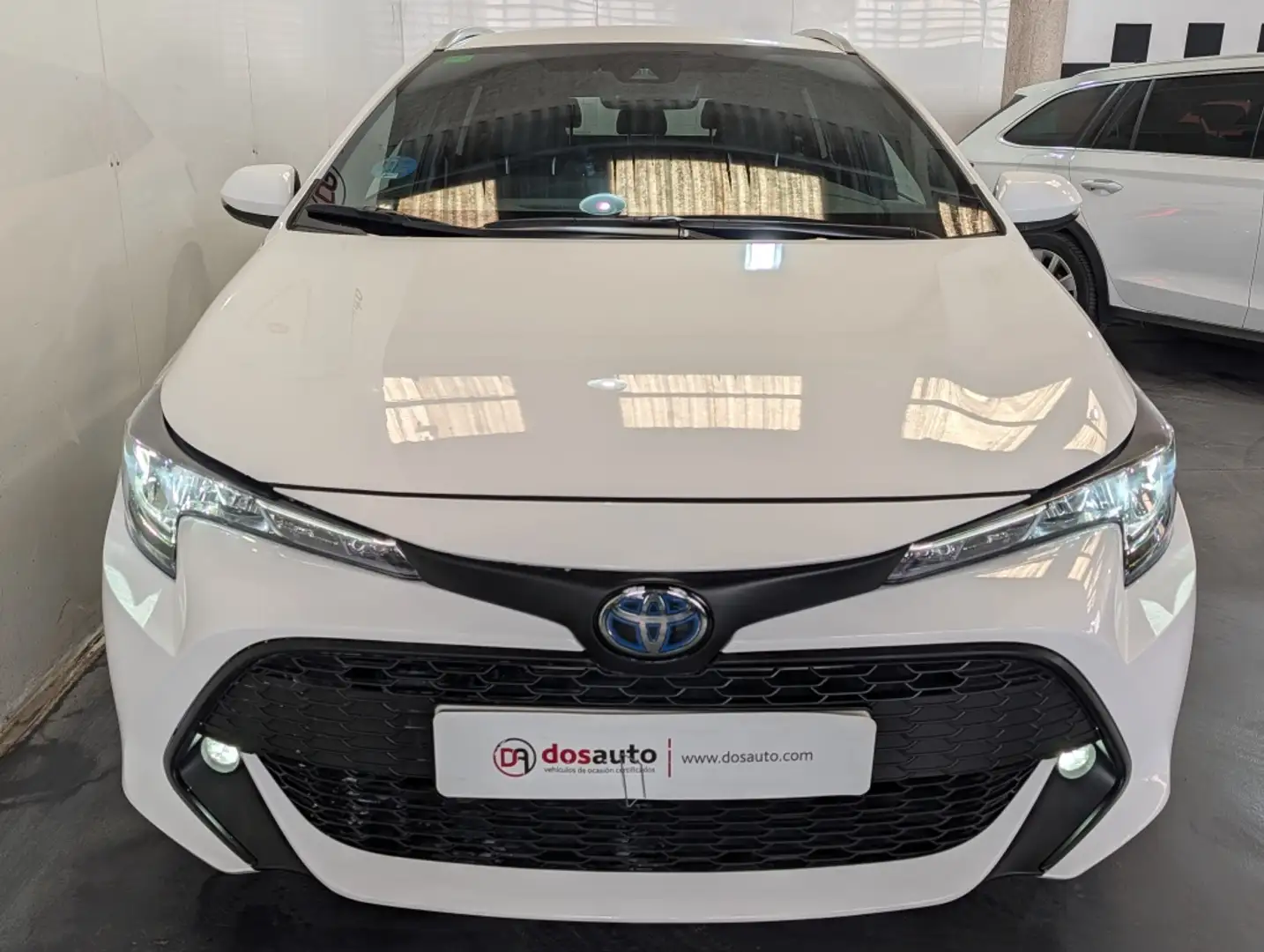 Toyota Corolla Touring Sports 125H Business Plus Blanco - 2