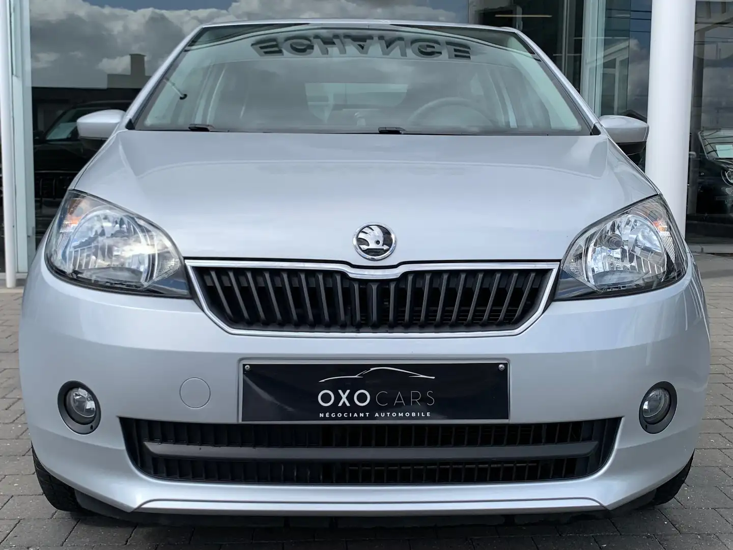 Skoda Citigo 1.0i / Boite Auto / Gps / Airco / Bluetooth / PDC Grijs - 2