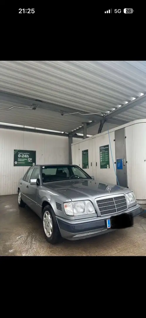 Mercedes-Benz E 300 D W124 - 1