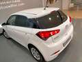 Hyundai i20 1.4 Klass Aut. Blanc - thumbnail 29
