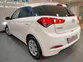 Hyundai i20 1.4 Klass Aut. Blanc - thumbnail 6