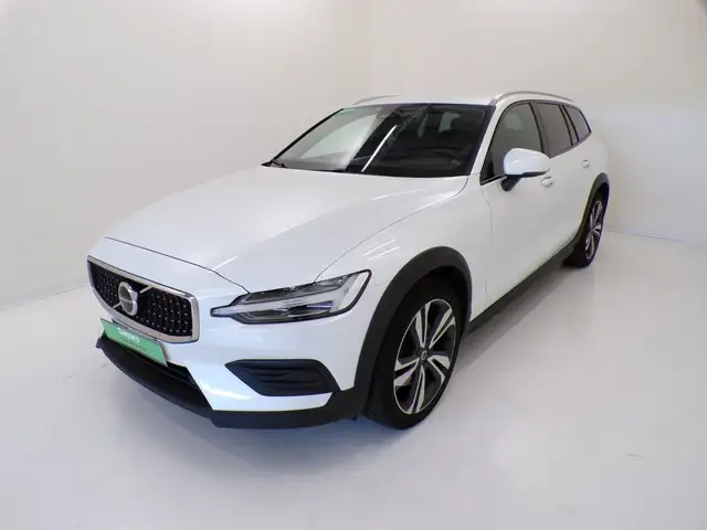 Volvo V60 Cross Country - V60 Cross Country 2.0 b4 Ultimate awd auto