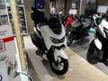Yamaha NMAX 125 - Neuf - Pack urban offert Blanc - thumbnail 2