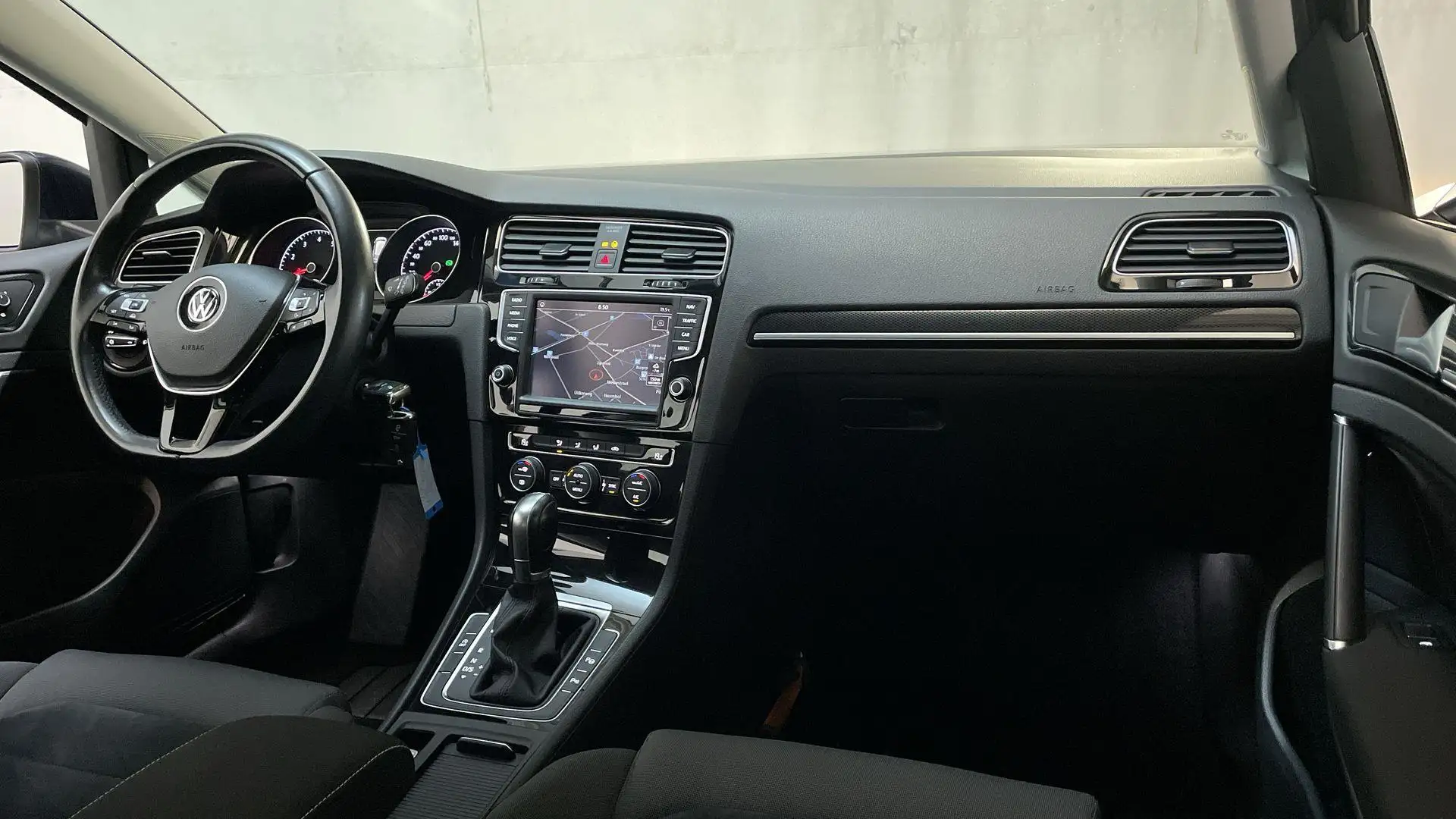 Volkswagen Golf Variant 1.2 TSI 110pk DSG Highline Alcantara Camera Naviga Синий - 2