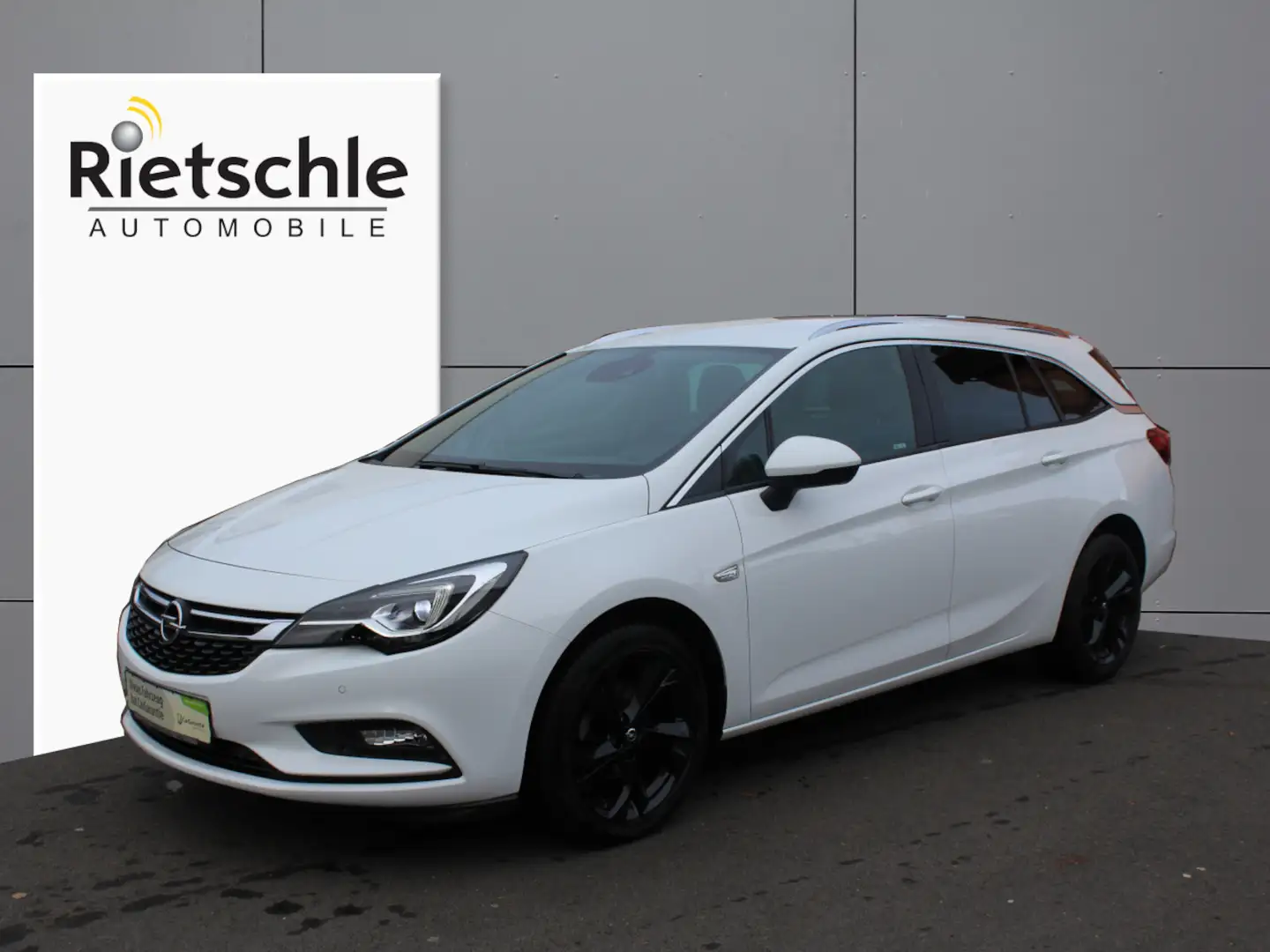 Opel Astra Sports Tourer Dynamic Blanc - 1