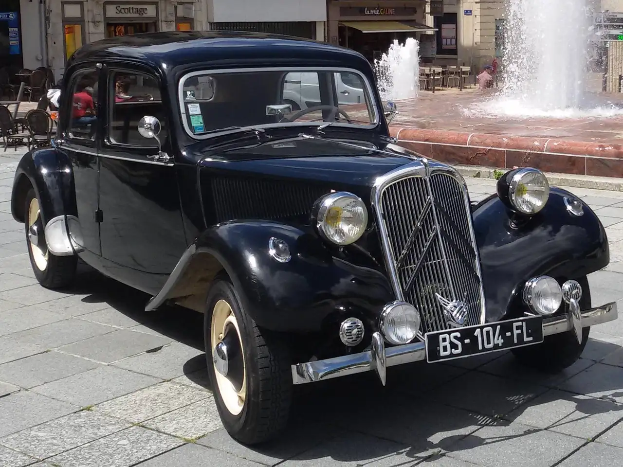 Citroen Traction 11 bl, foto 1