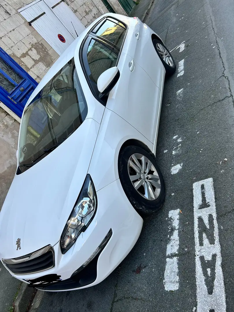 Peugeot 308 1.6 HDi 92ch FAP BVM5 Allure - 1