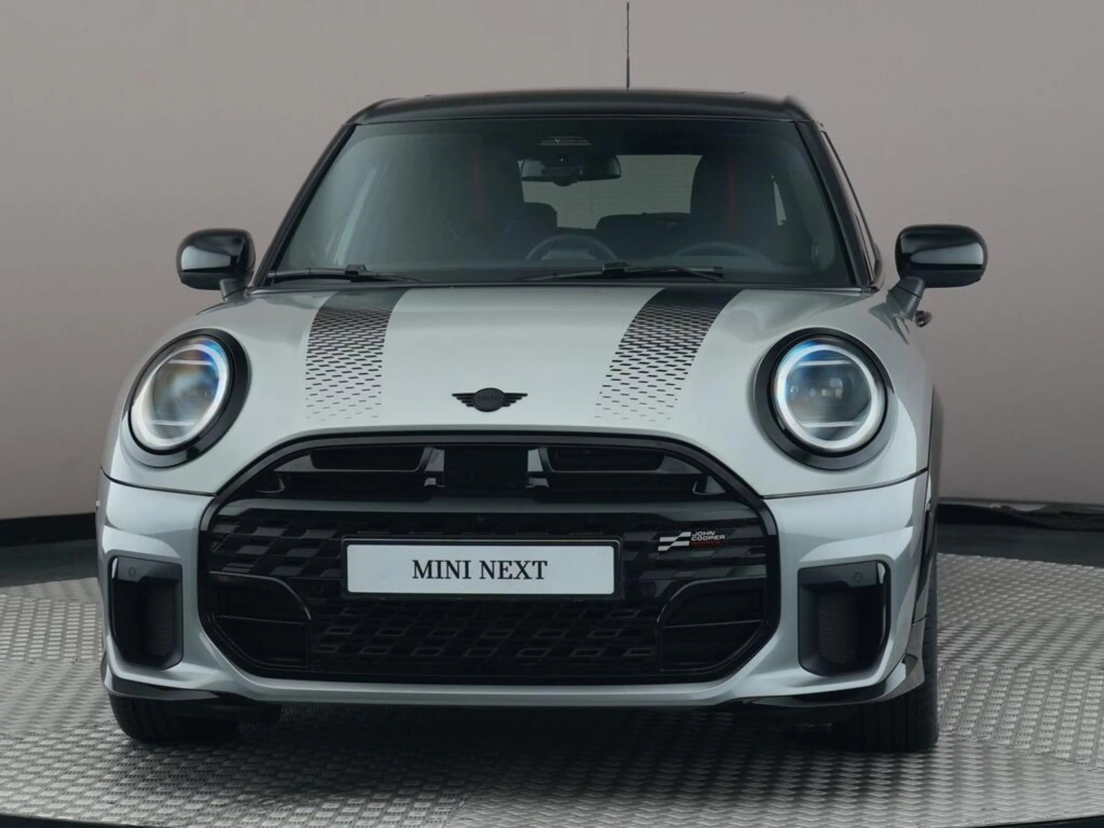 MINI Cooper S 5-Deurs 2.0 John Cooper Works XL — photo 2
