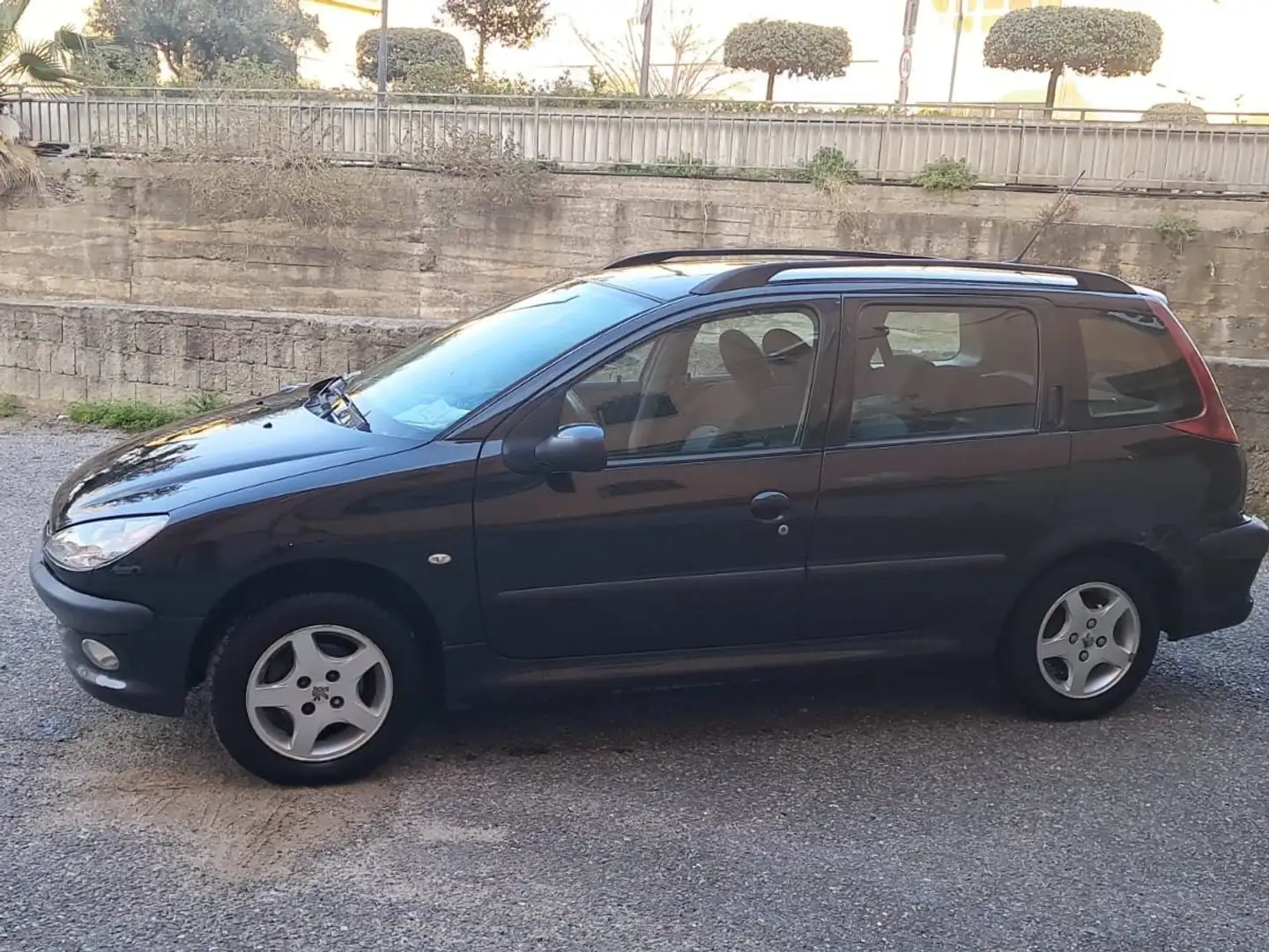 Peugeot 206 5p 1.9d XR Nero - 2