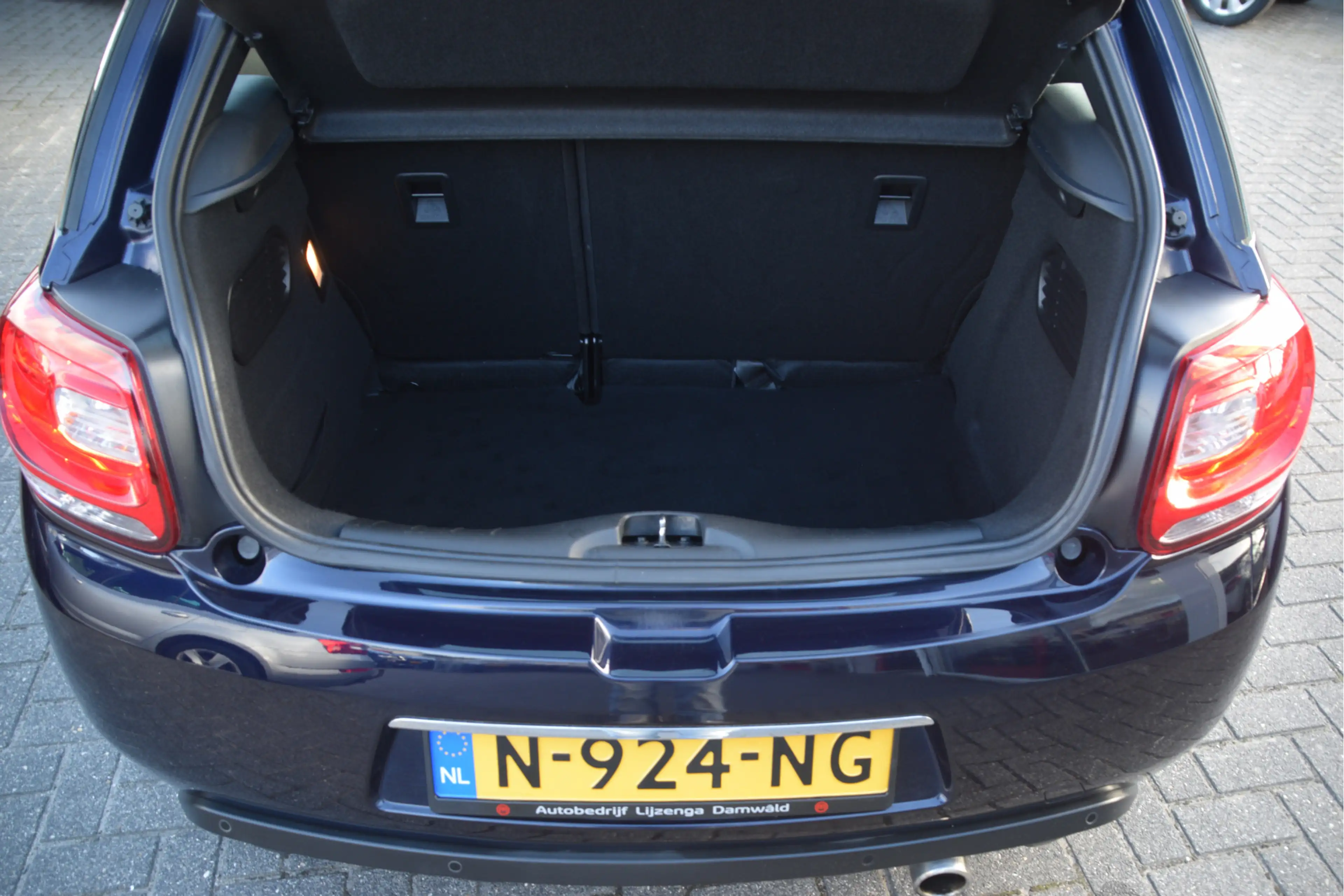 DS Automobiles DS 3 1.2 PureTech So Chic LMV | Aico | PDC | Bluetooth — photo 13