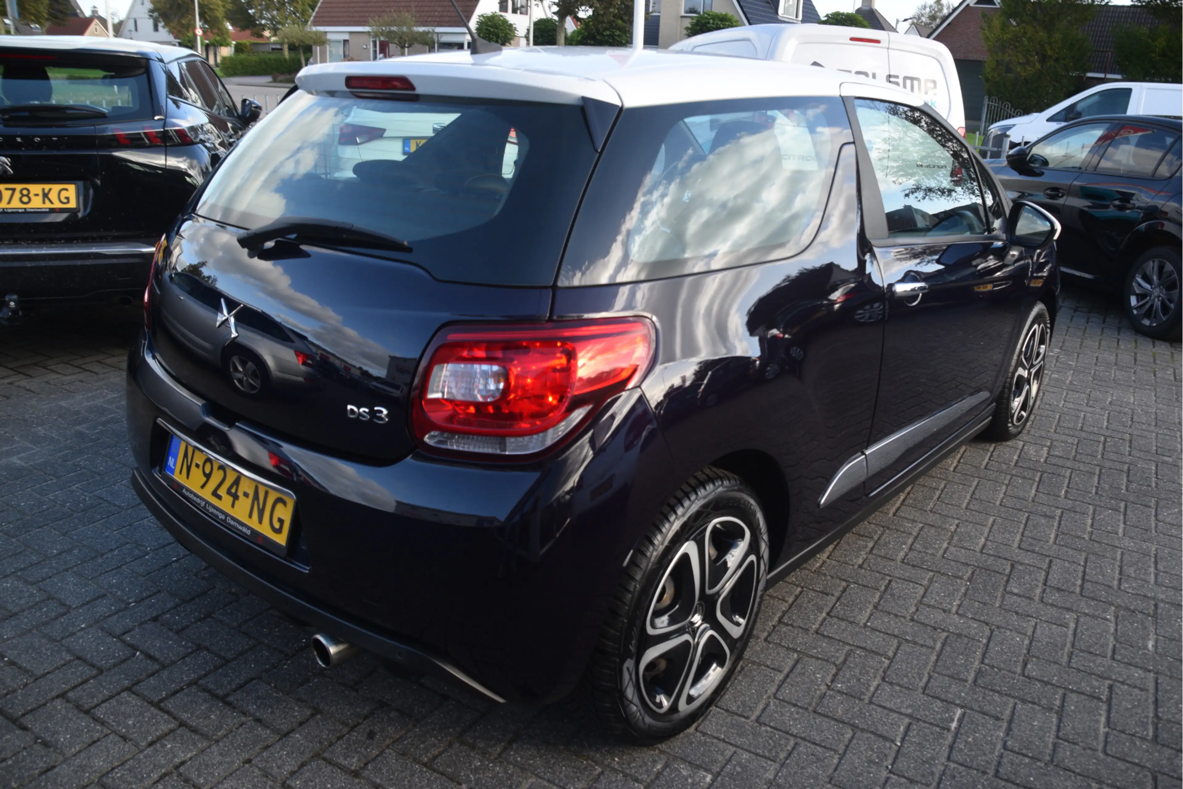 DS Automobiles DS 3 1.2 PureTech So Chic LMV | Aico | PDC | Bluetooth — photo 4