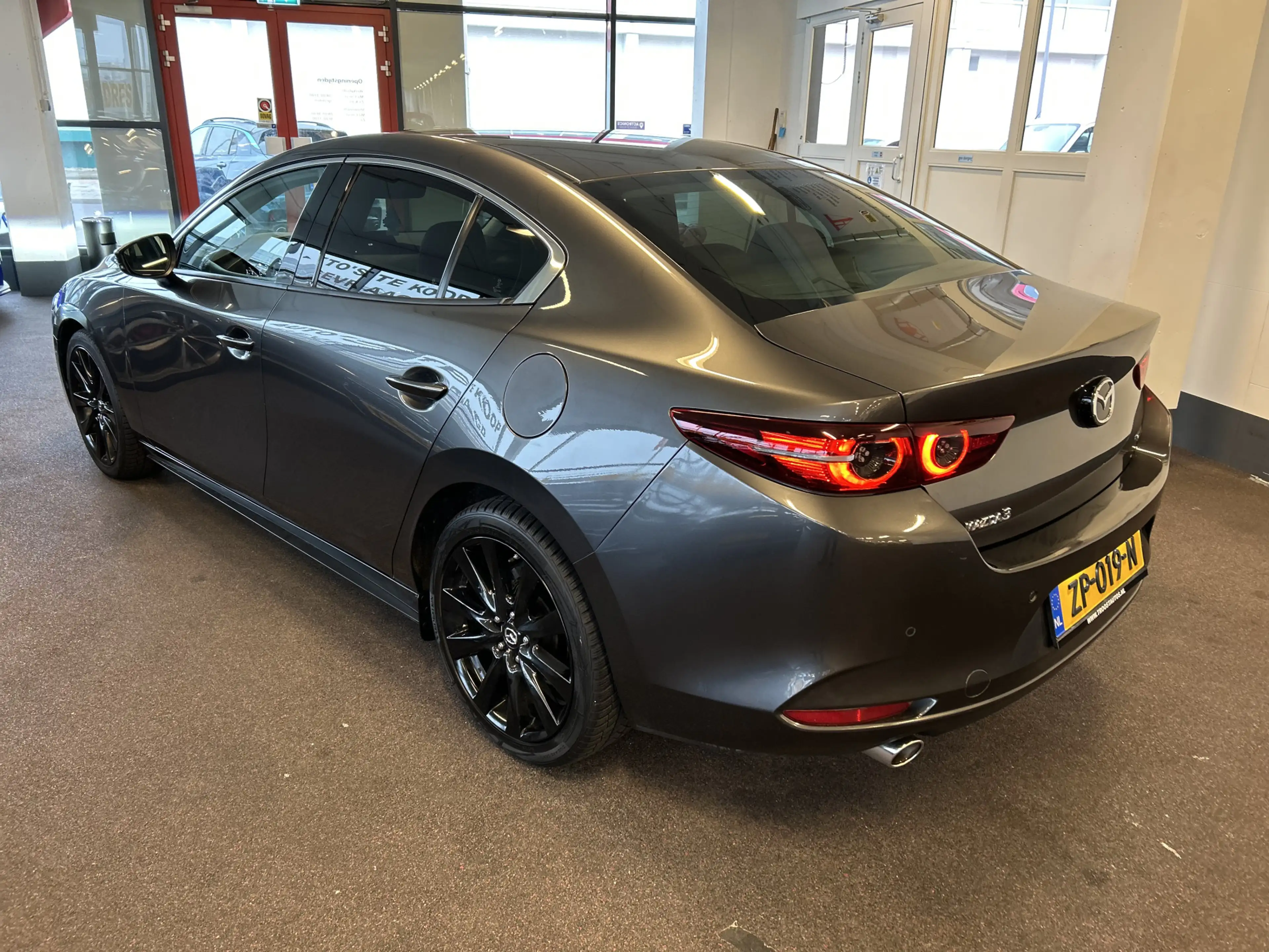 Mazda 3 2.0 e-SkyActiv-G M Hybrid 122 Luxury | Adaptieve c — photo 6