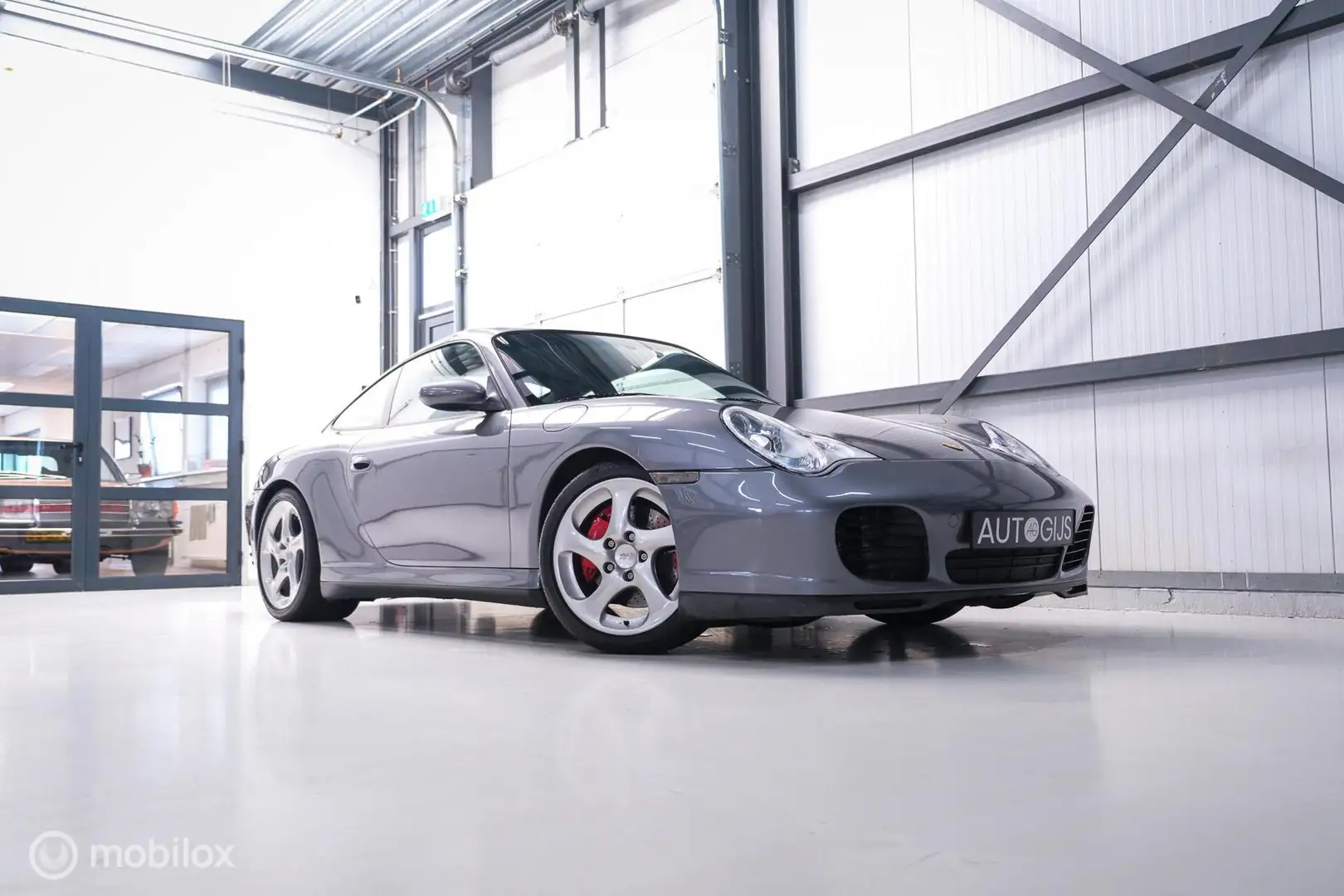 Porsche 996 3.6 Coupé Carrera 4S Gris - 1