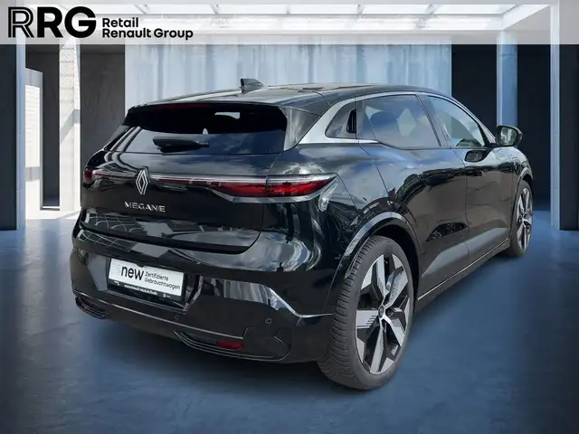 Renault Megane E-Tech view 5