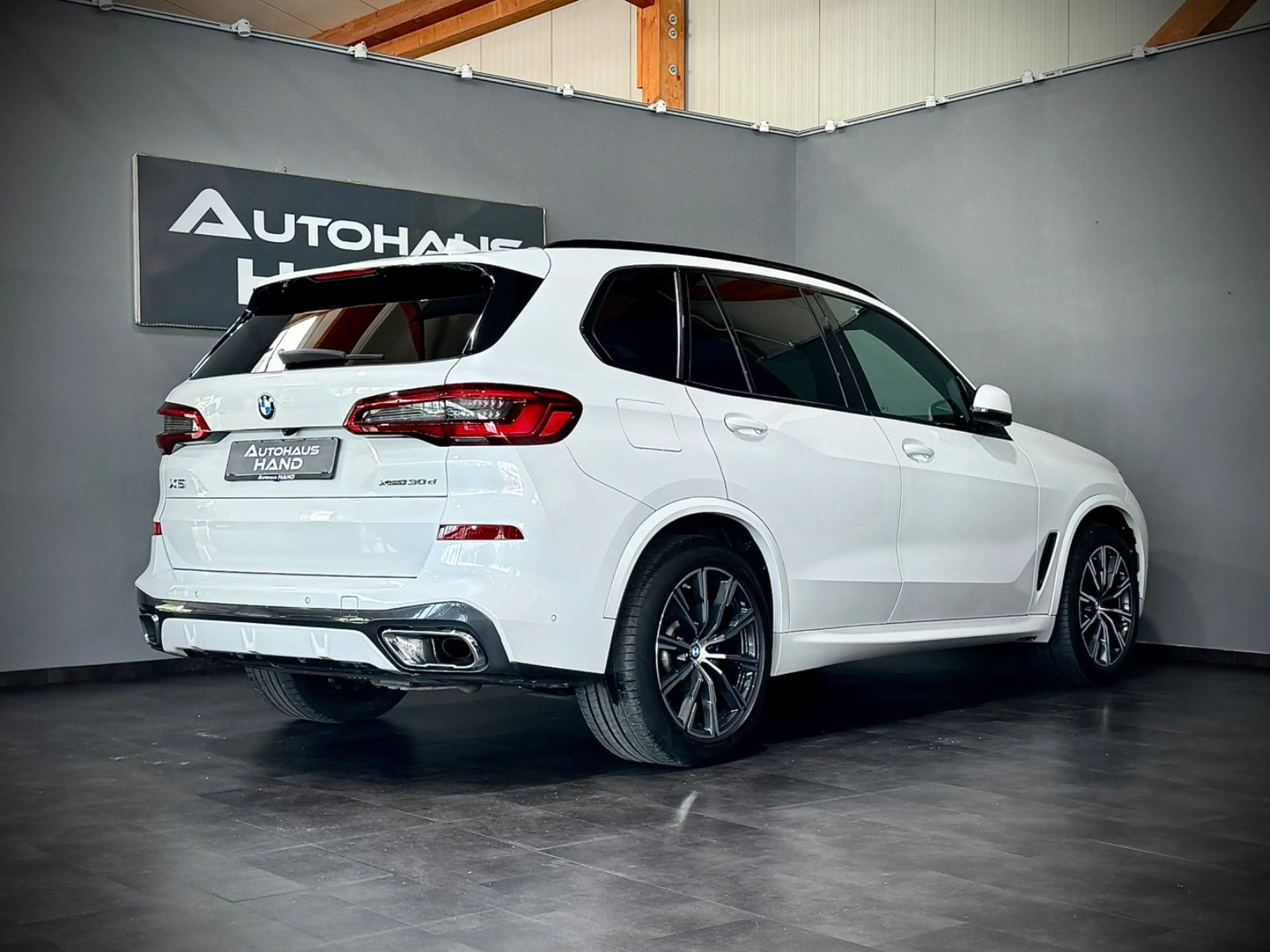 BMW X5 xDrive 30d*M-SPORT*LED*PANO*WLAN*ACC*HEAD-UP* — photo 6