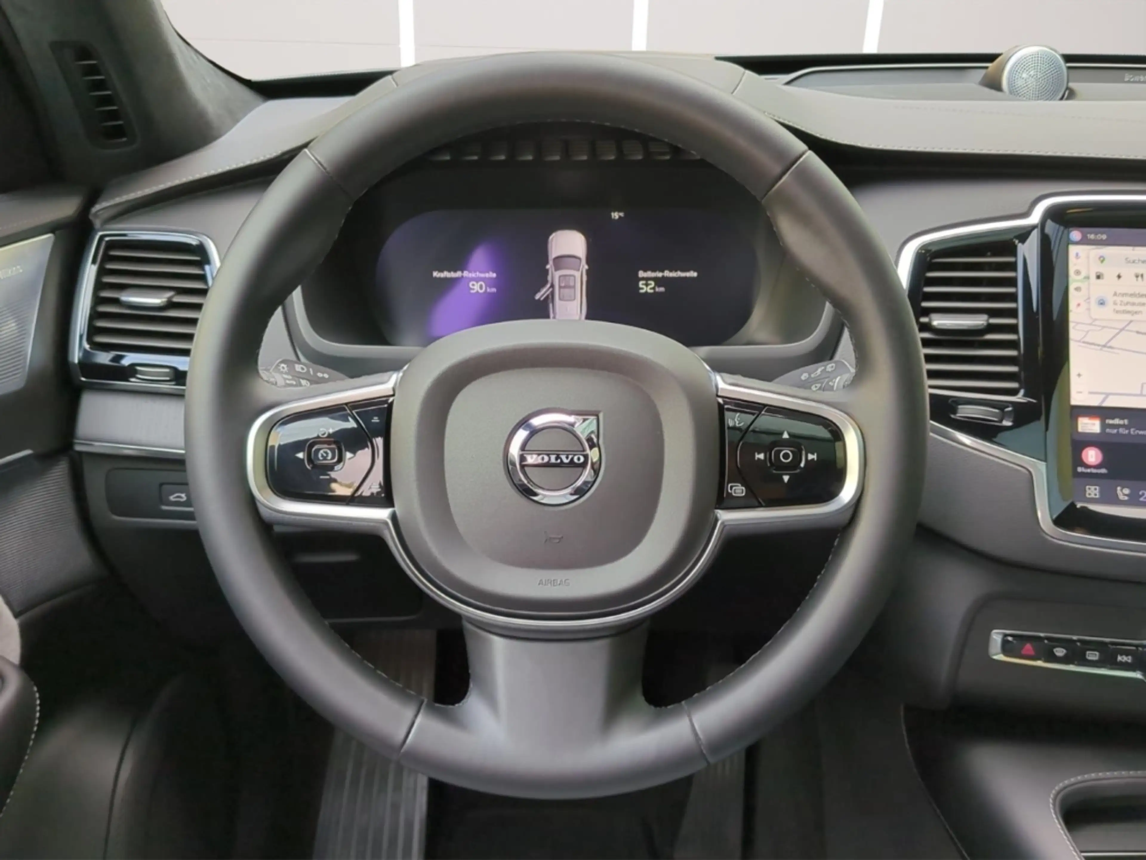 Volvo XC90 T8 Recharge Ultimate Bright *B&W*Wool*SH* — photo 12