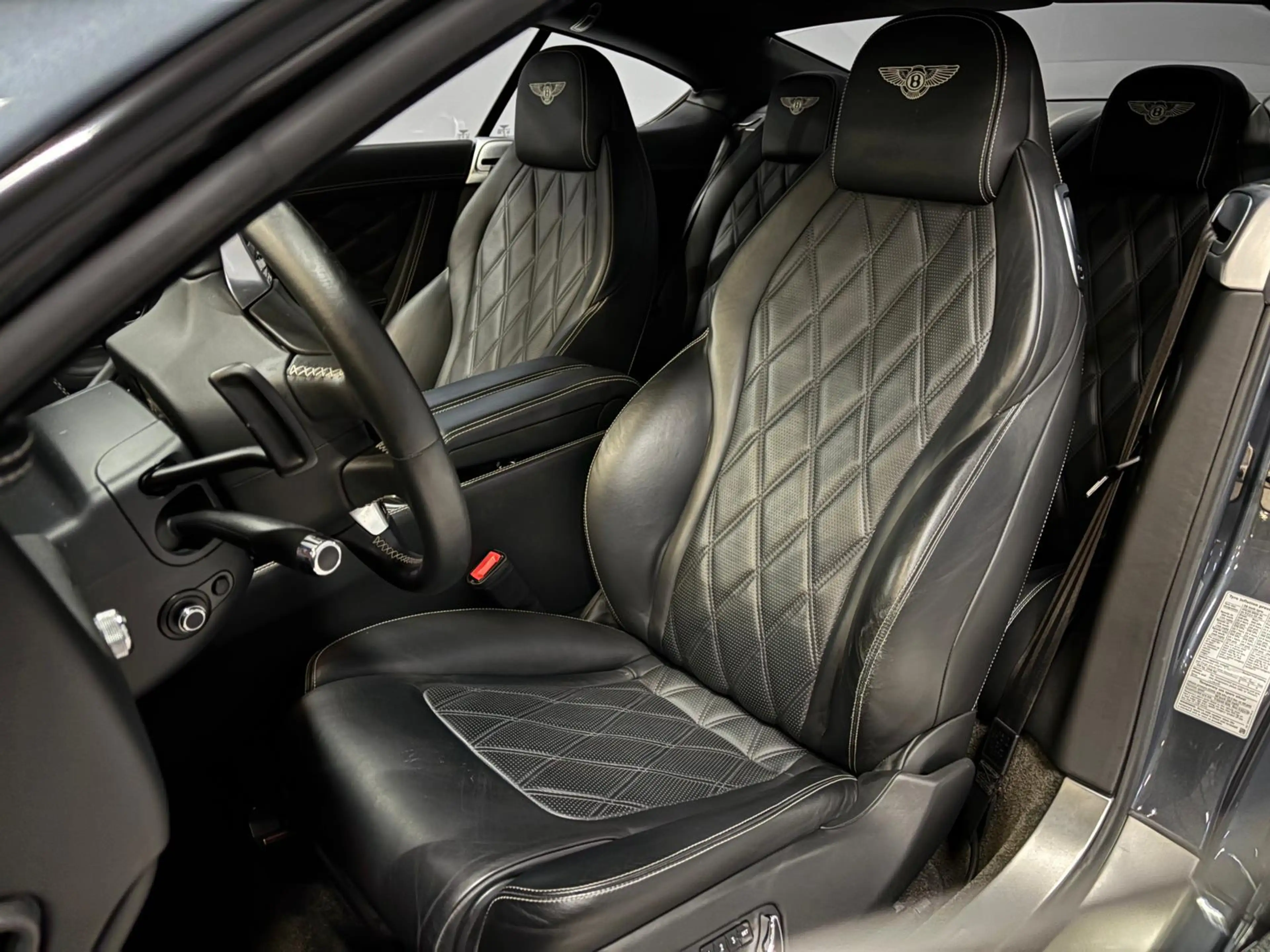 Bentley Continental GT 6.0 W12 Speed — photo 10