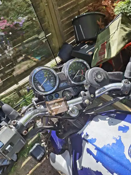 Kawasaki ER-5 - foto 6