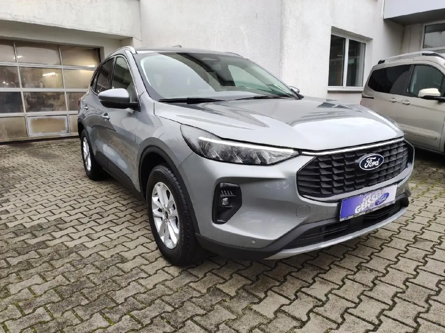 Ford Kuga Titanium 5J. Gar. LED Kamera KeyFree Navi Grigio - 1