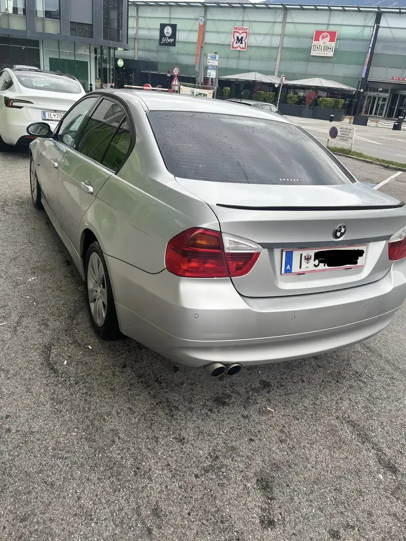 BMW 318 318d Edition Sport Silber - 2