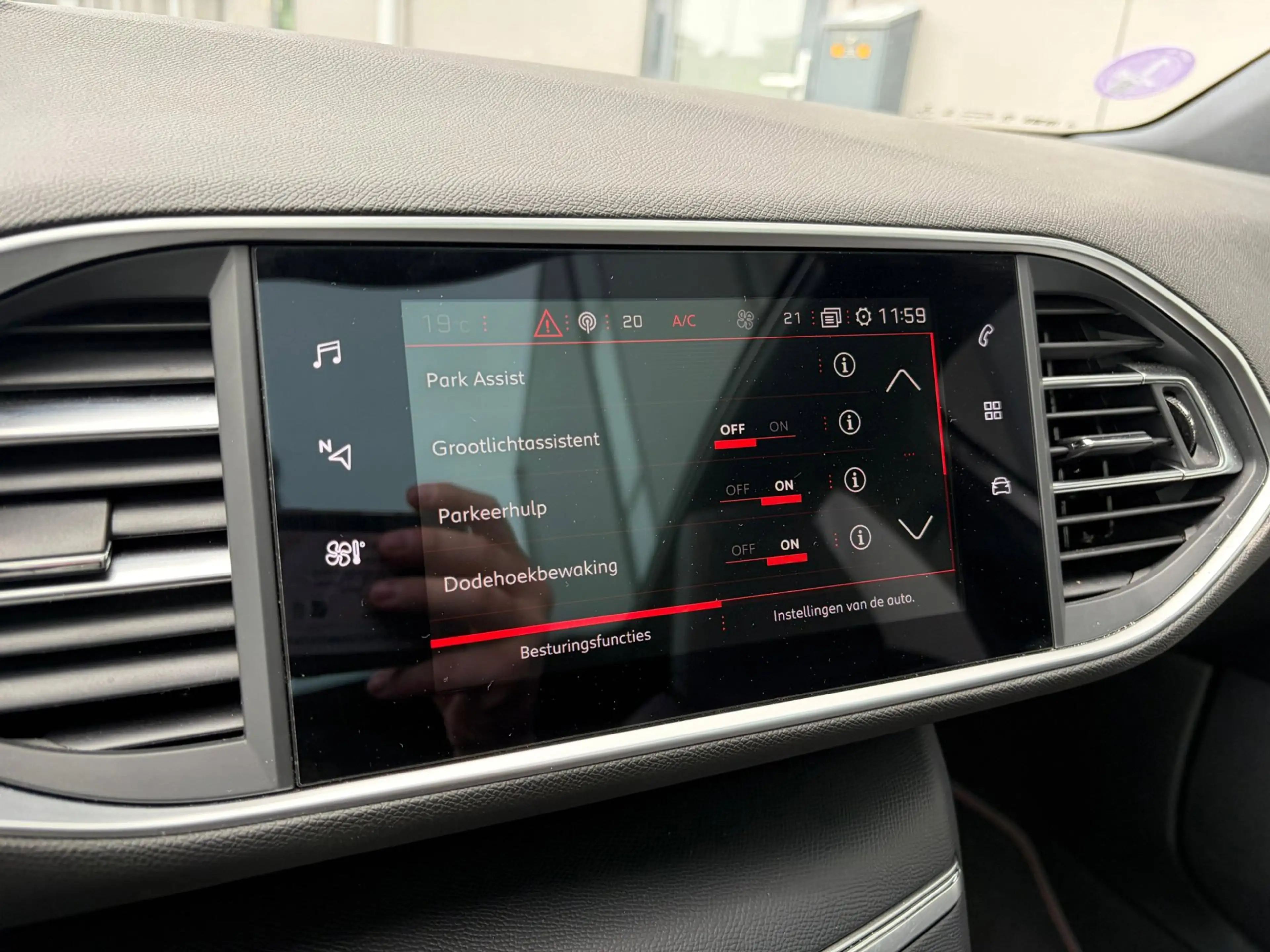 Peugeot 308 SW 1.2 PureTech GT BLACK PACK|AUTOMAAT|LEER|STOELV — photo 36