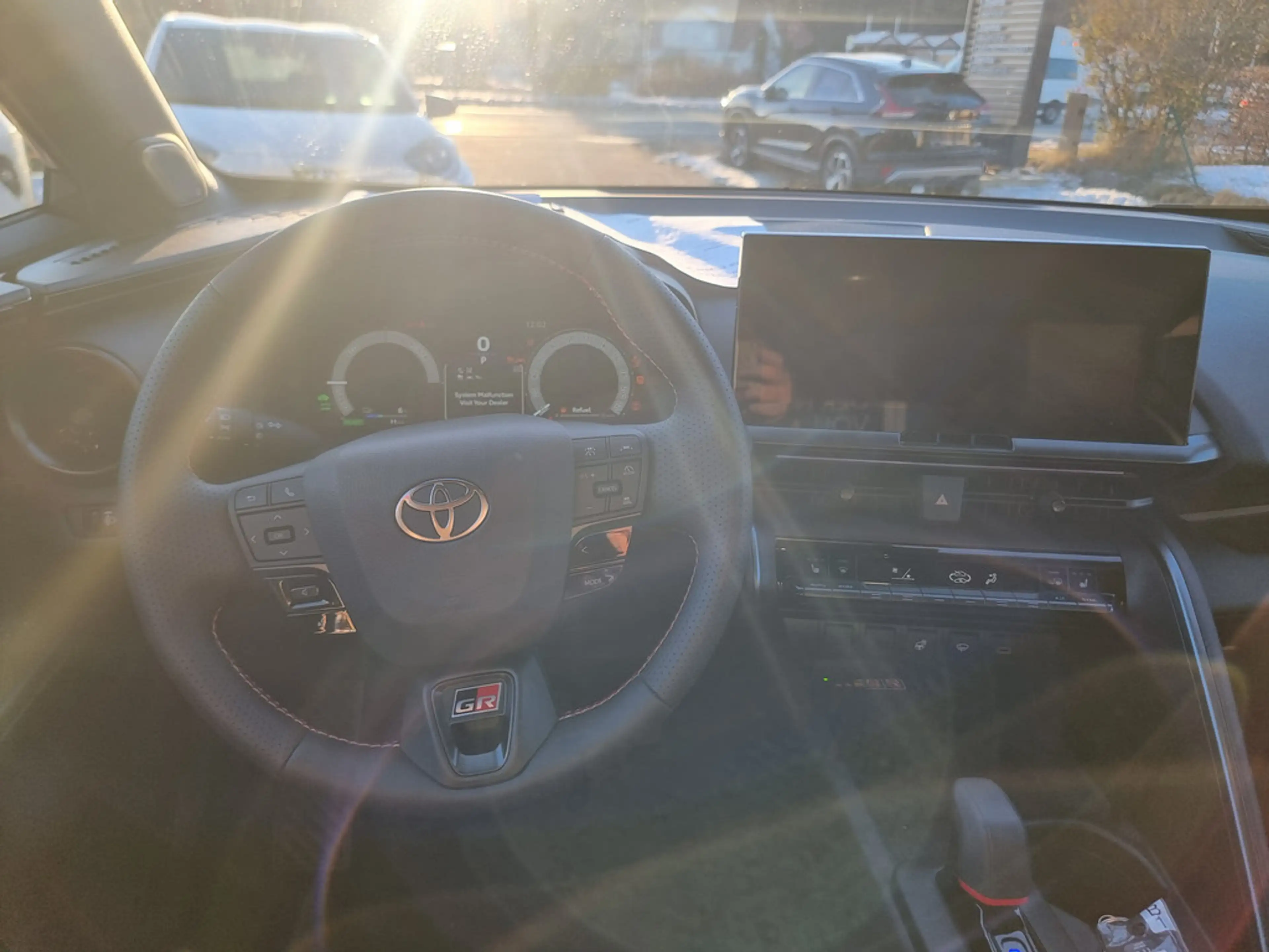 Toyota C-HR 2.0 Plug-In Hybrid FWD GR Sport — photo 12