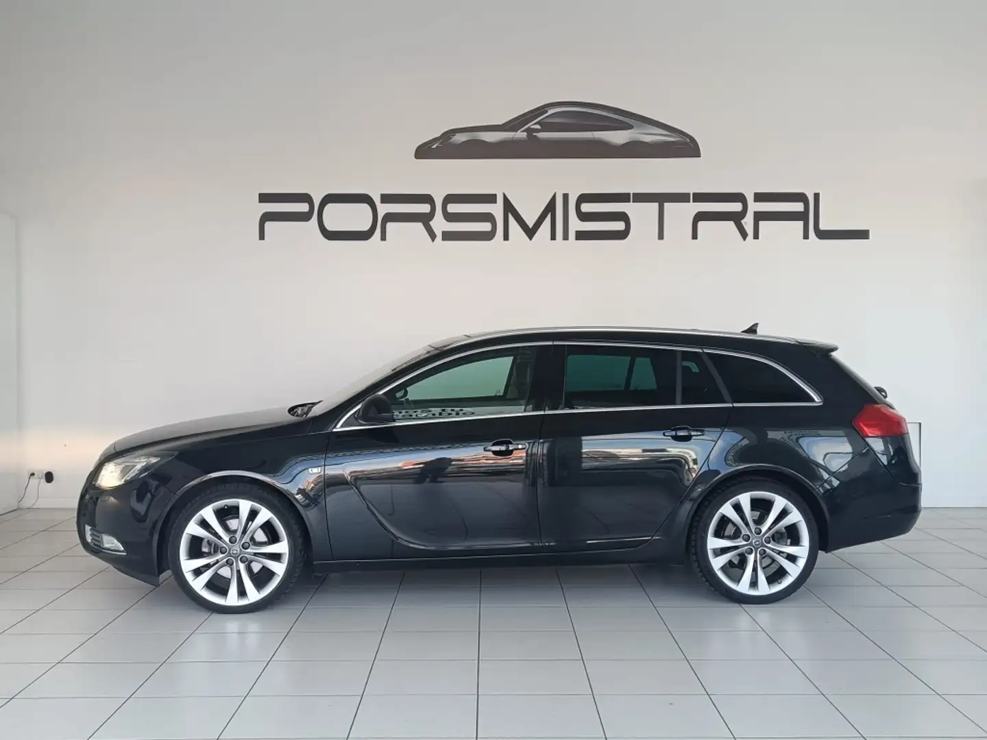 Opel Insignia ST 2.0CDTI Cosmo Aut. 160 Noir - 1