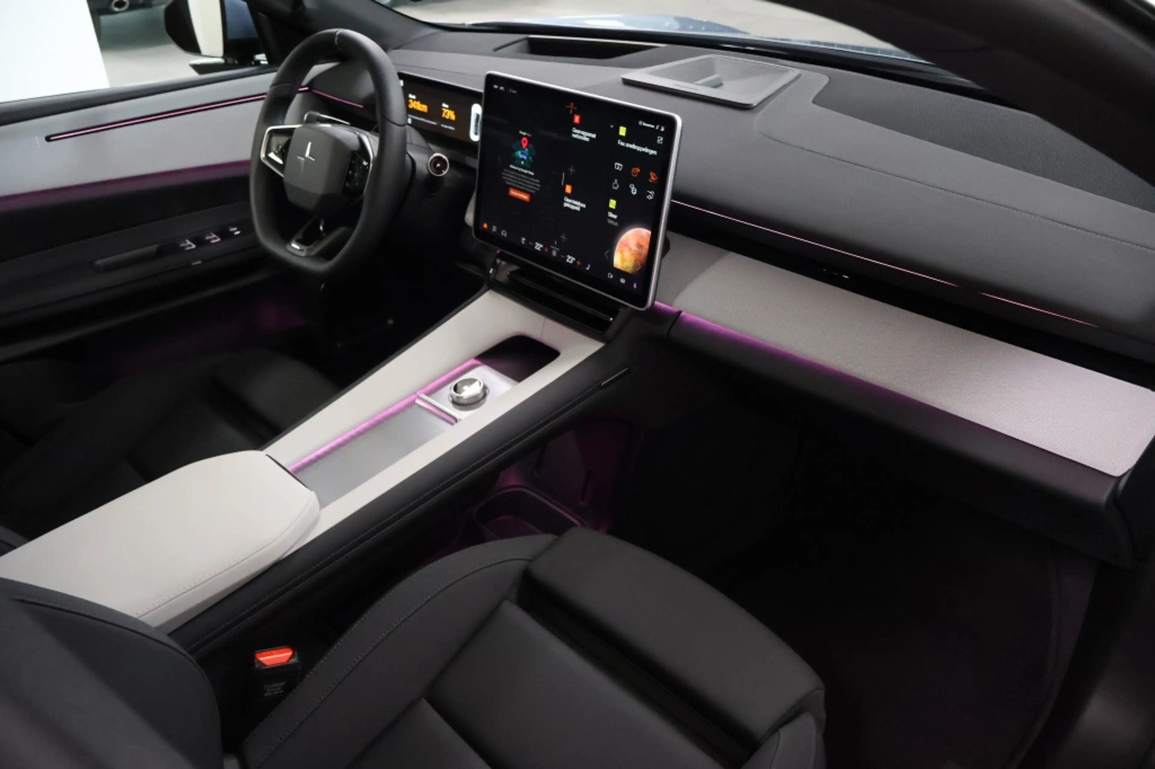 Polestar 4 Long Range Single Motor Prime 100 kWh — photo 8