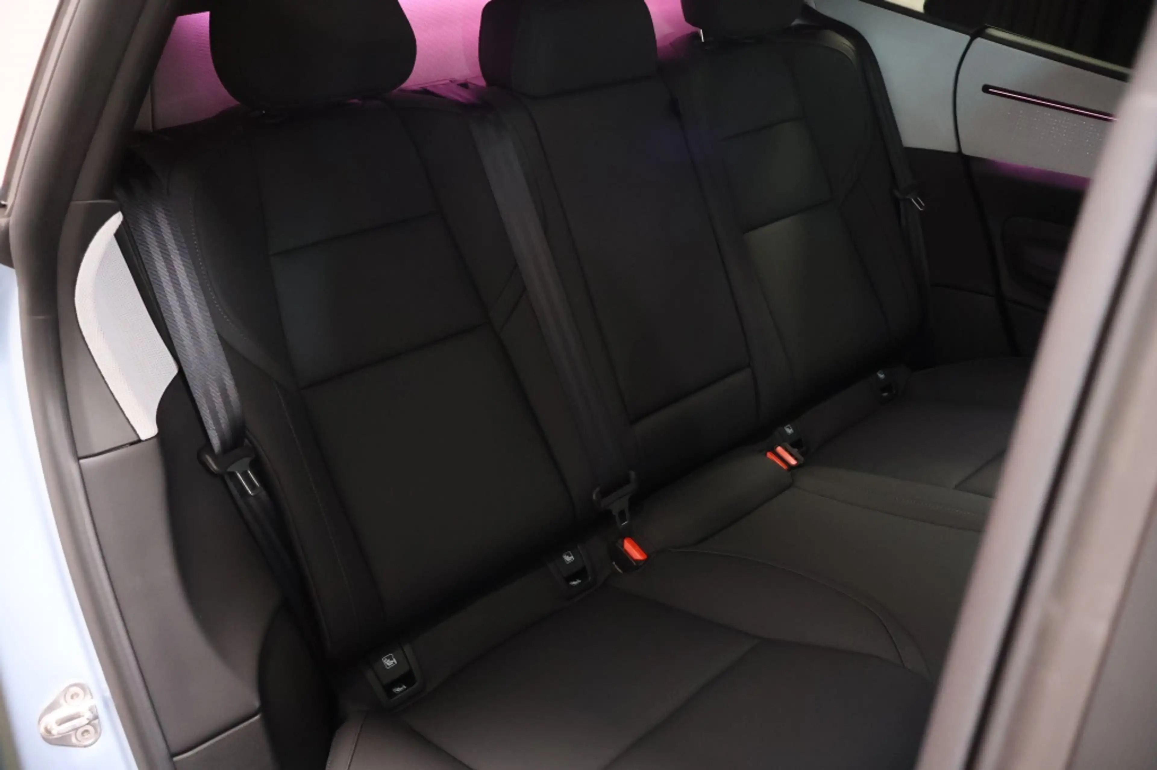 Polestar 4 Long Range Single Motor Prime 100 kWh — photo 13
