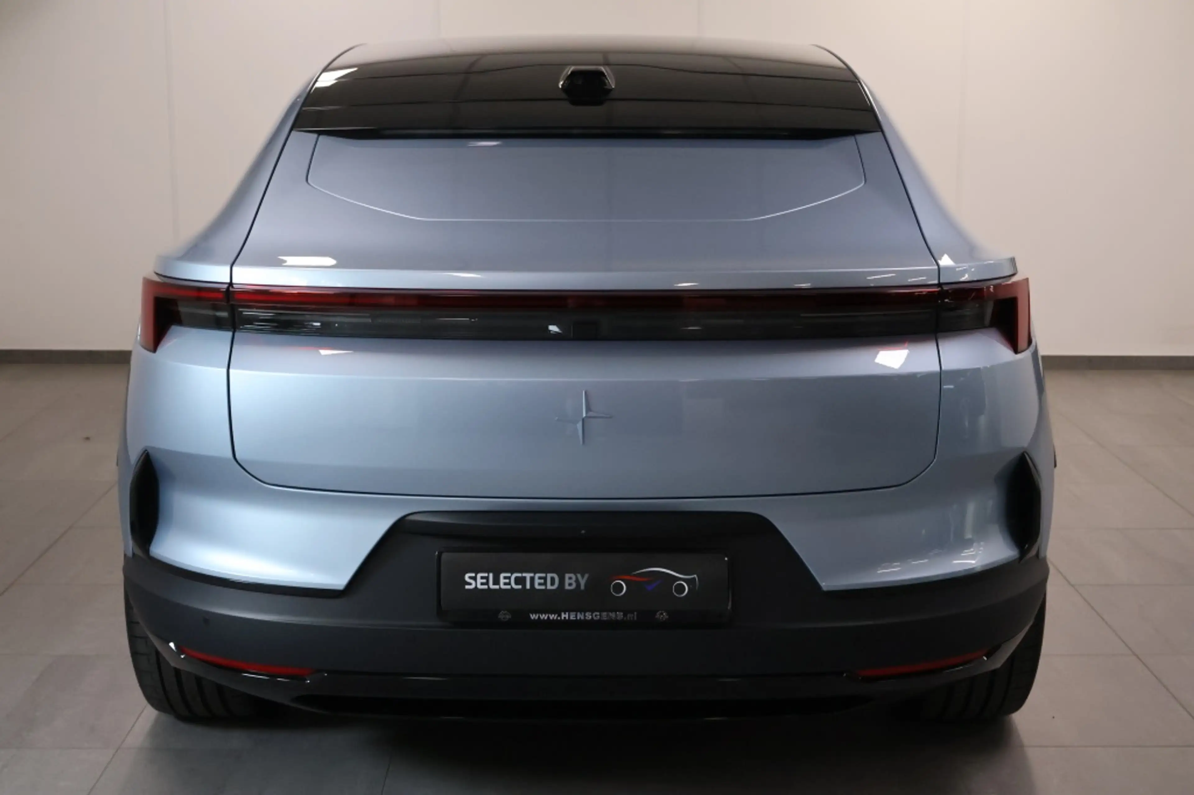 Polestar 4 Long Range Single Motor Prime 100 kWh — photo 4