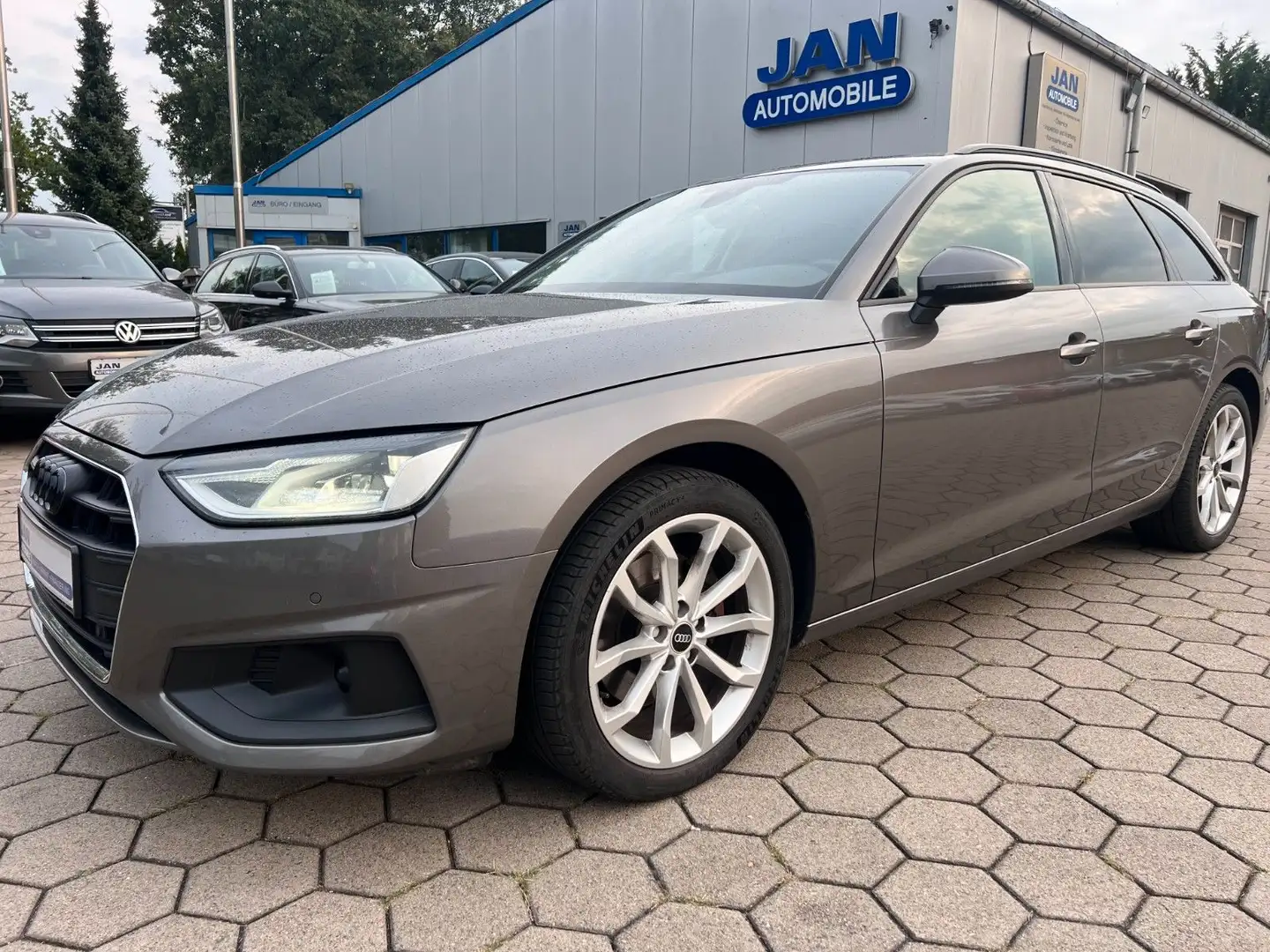 Audi A4 Avant 35 TDI Aut. Pano ACC Kamera AHK - 1