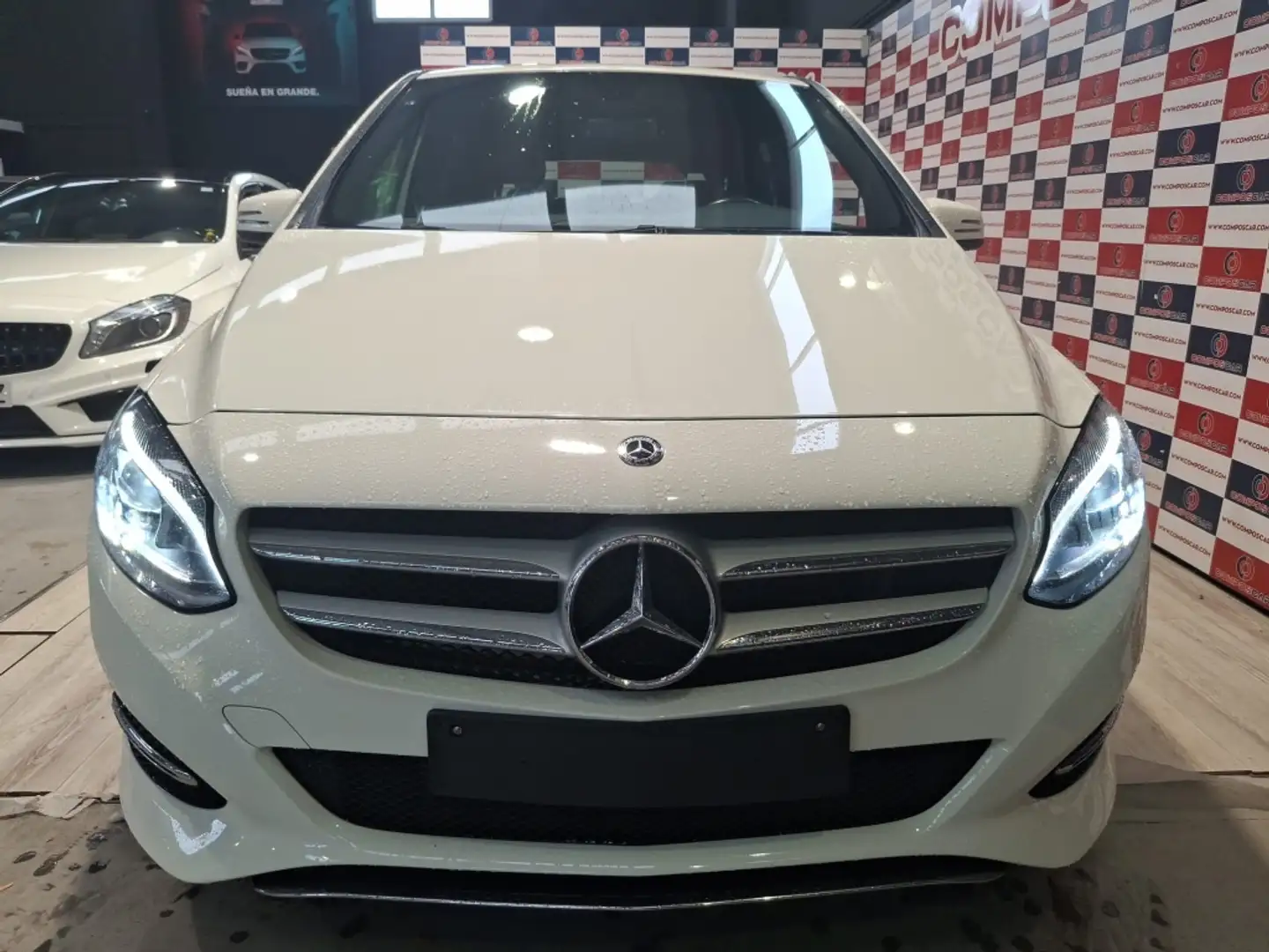 Mercedes-Benz B 200 200d 7G-DCT Bianco - 1