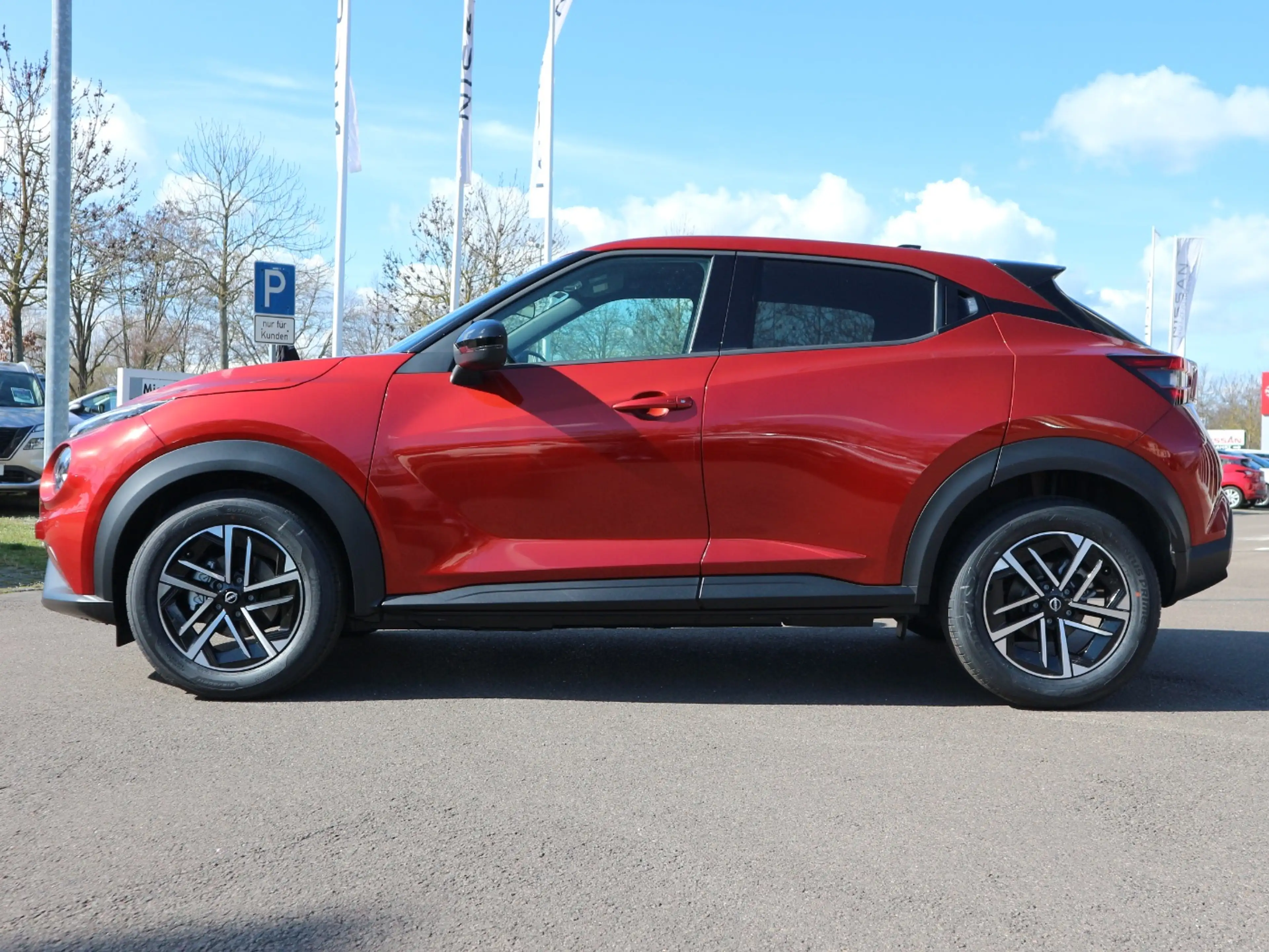 Nissan Juke N-CONNECTA 1.6 HYBRID 4AMT Navi LM CarPlay — photo 8