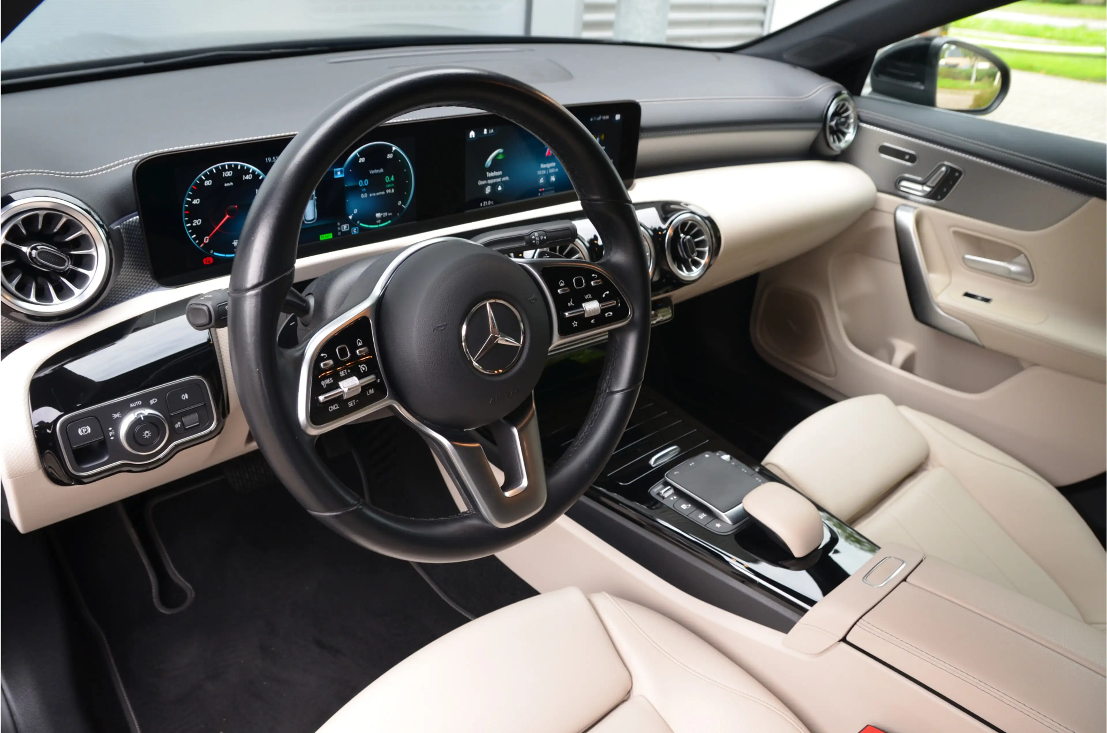 Mercedes-Benz CLA 250 Shooting Brake e Premium Plus Leder, Panoramadak, — photo 10