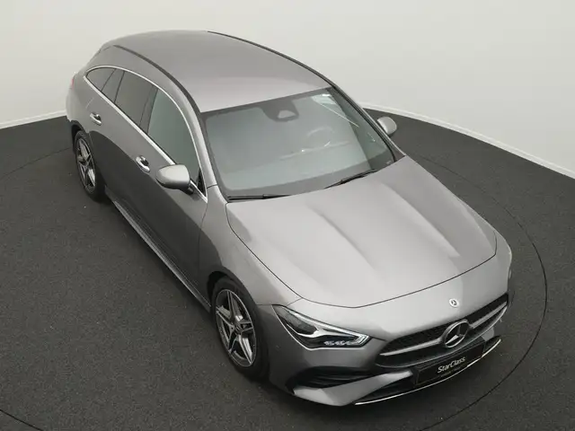 Mercedes-Benz Cla view 12