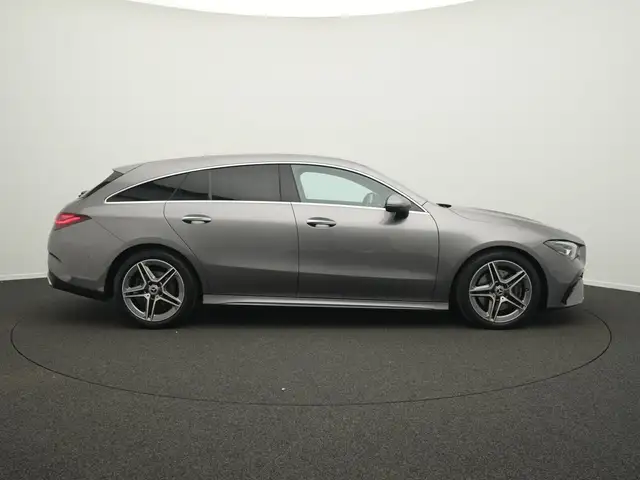 Mercedes-Benz Cla view 5