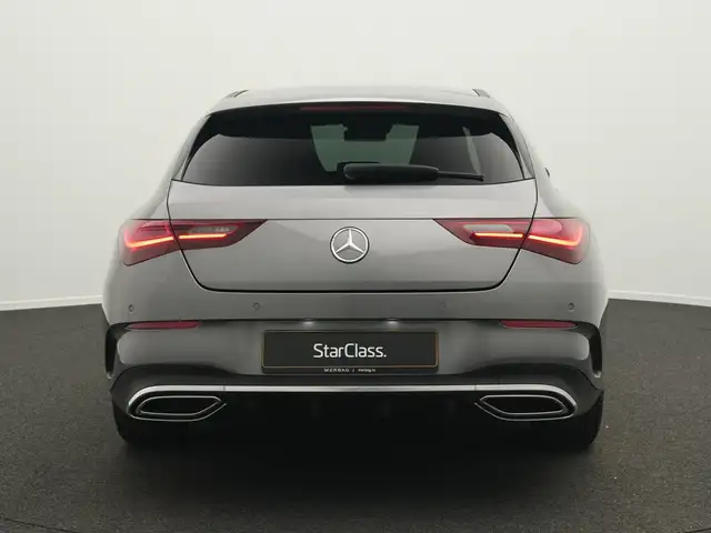 Mercedes-Benz Cla view 4