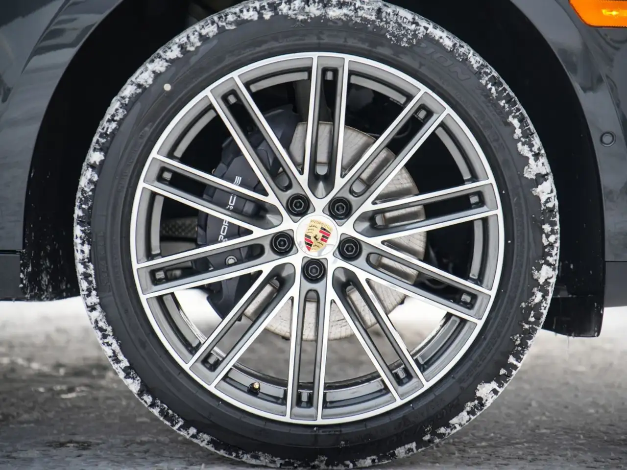 Porsche Macan снимка Porsche Macan