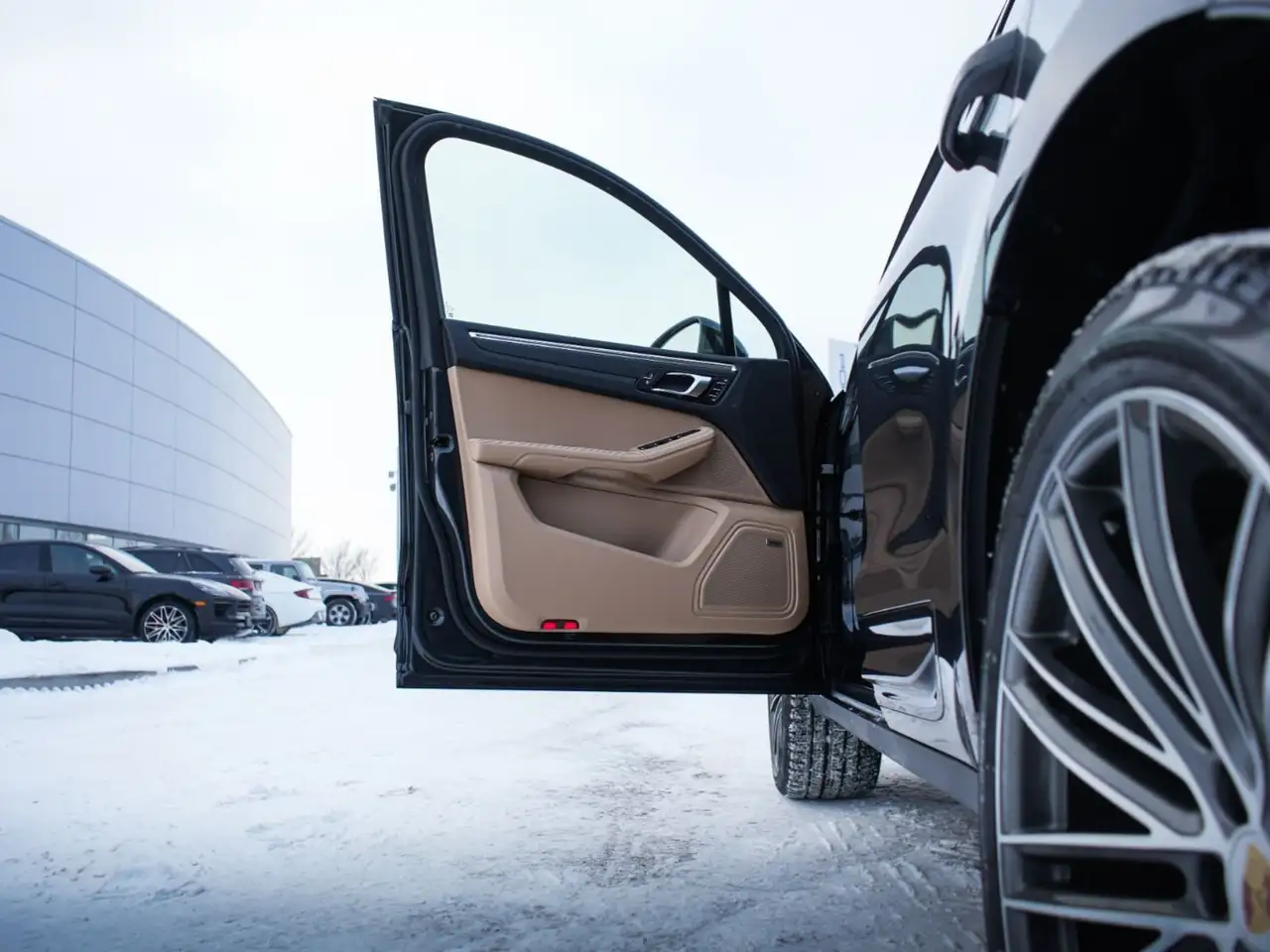 Porsche Macan снимка Porsche Macan