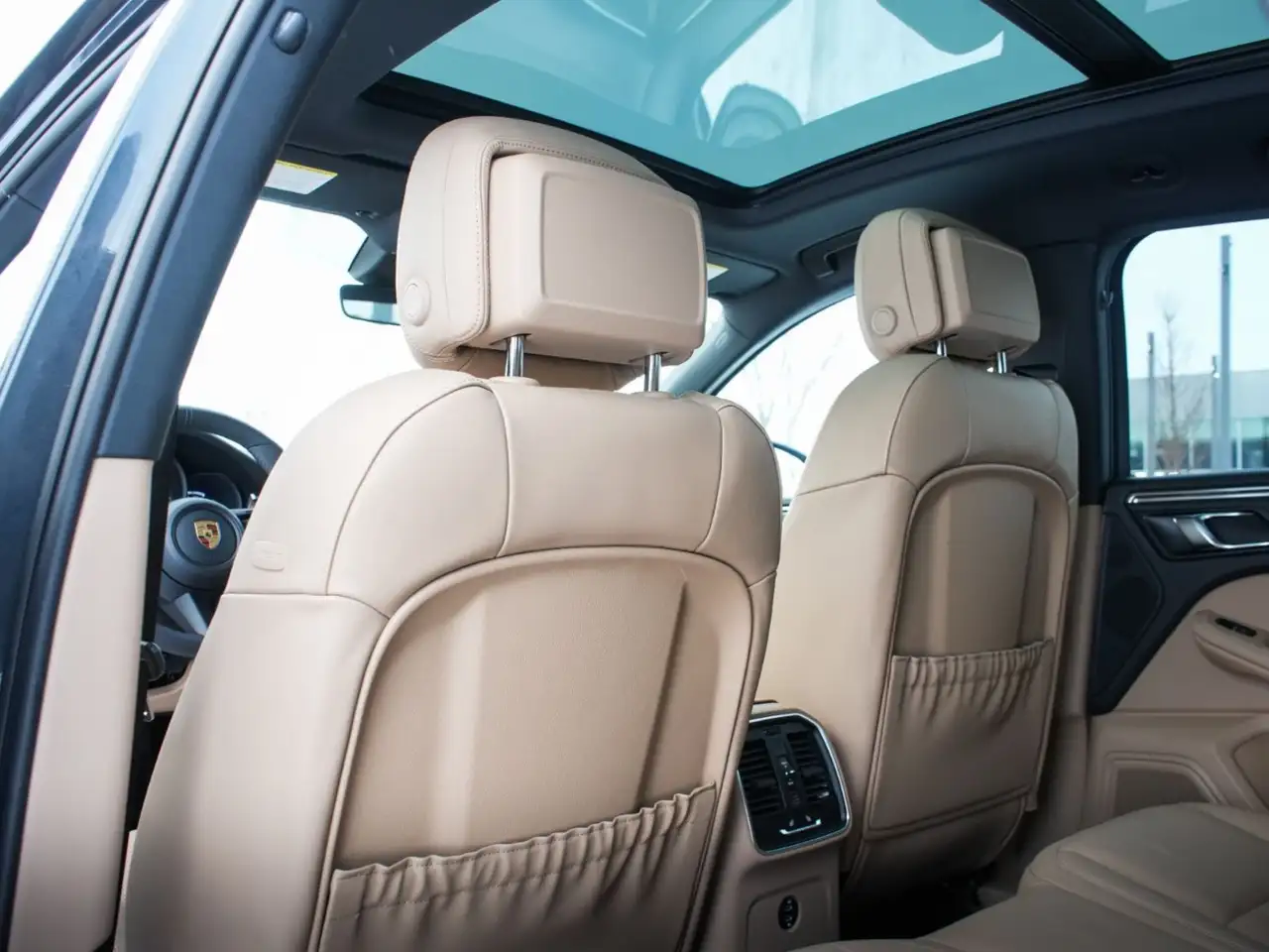 Porsche Macan снимка Porsche Macan