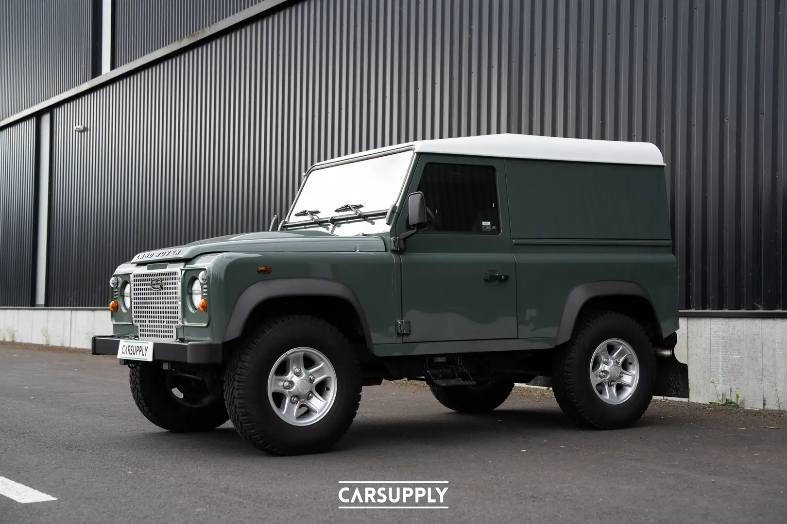 Land Rover Defender 2.4 Classic Edition- Hardtop- Very good condition Verde - 2