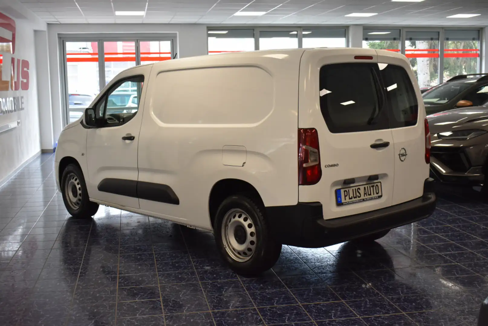 Opel Combo Edition 3-Sitze L2 Lang erh. Nutzlast Grip Blanc - 2