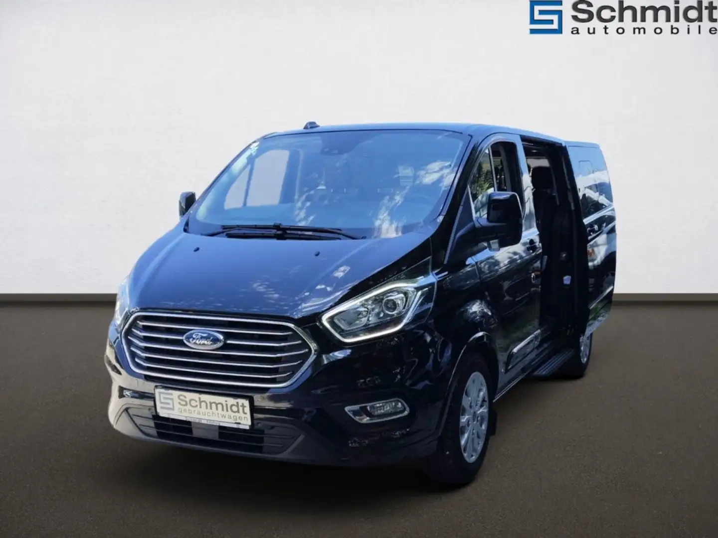 Ford Tourneo Custom Titanium 320 L1 2,0TDCi 170PS A6 F Zwart - 1