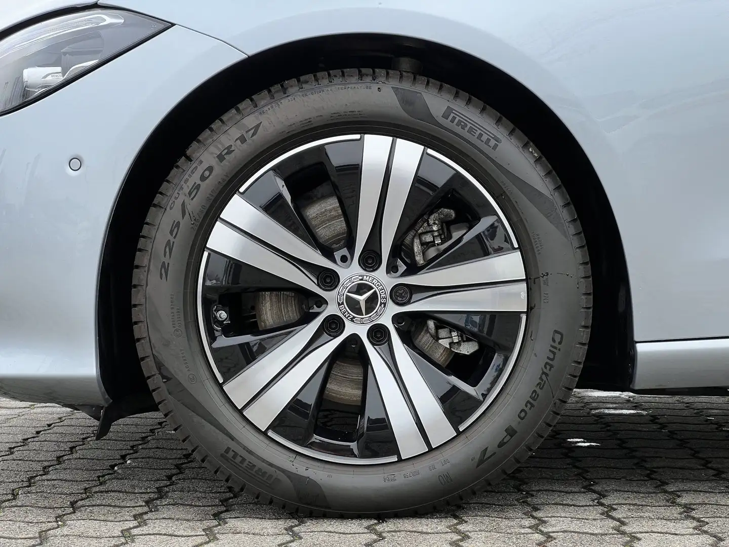 Mercedes-Benz C 220 d Avantgarde Advanced AHK Kamera Totwinkel Silber - 2